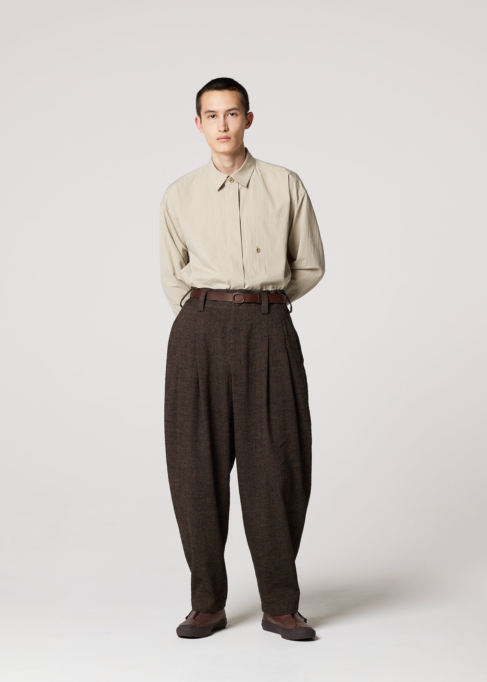 TEXTURES、メンズ_パンツ、着用画像4