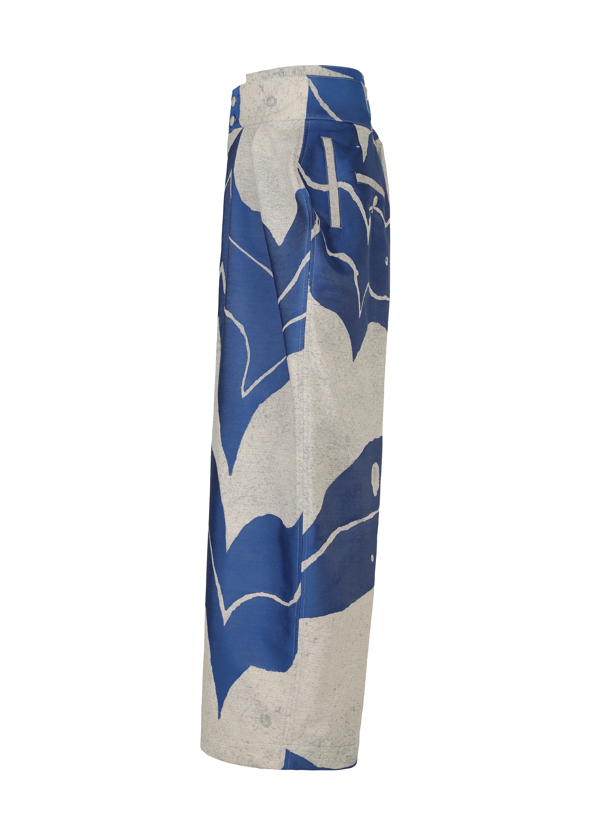 INLAY – isseymiyake.com