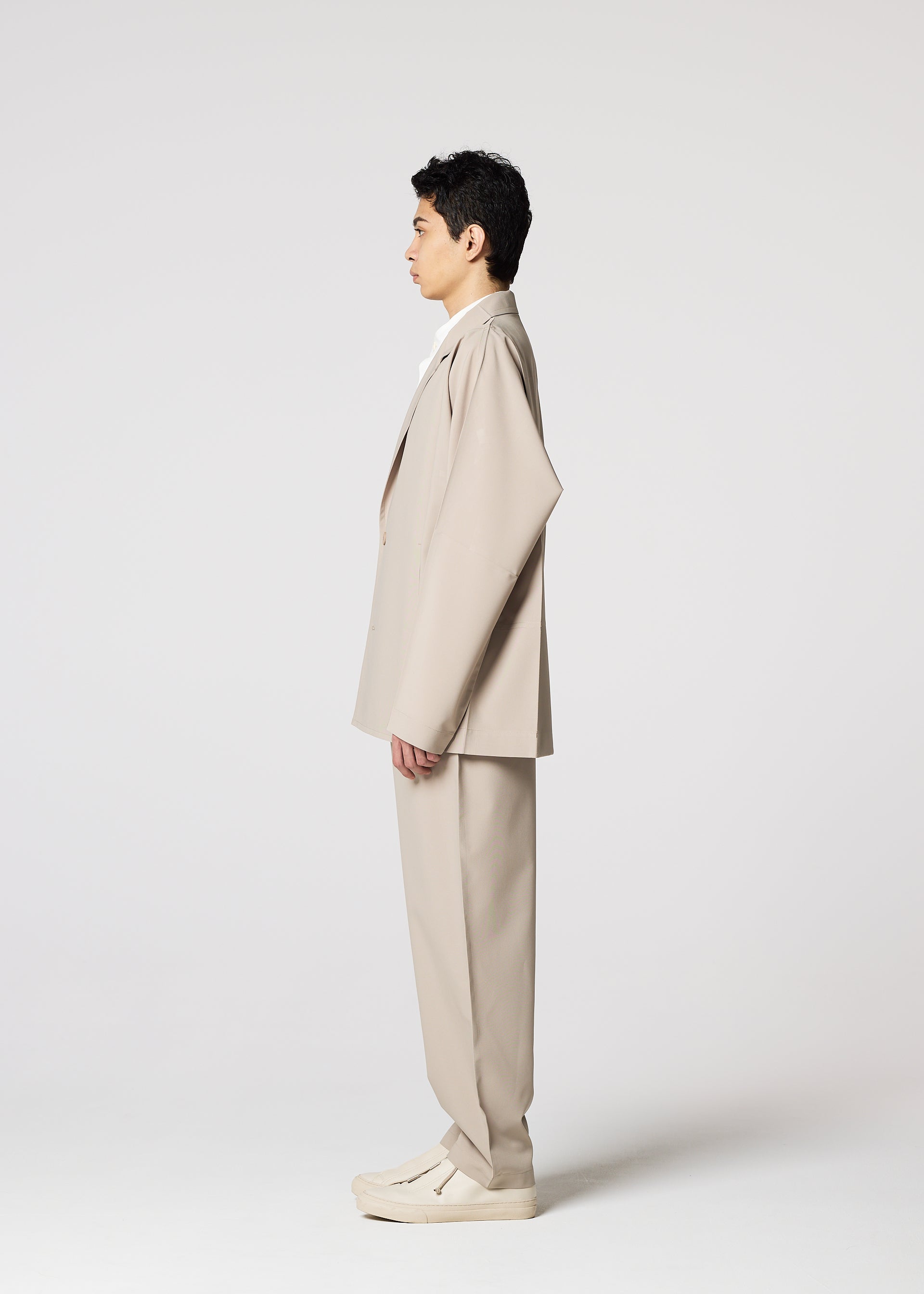 FLAT – isseymiyake.com