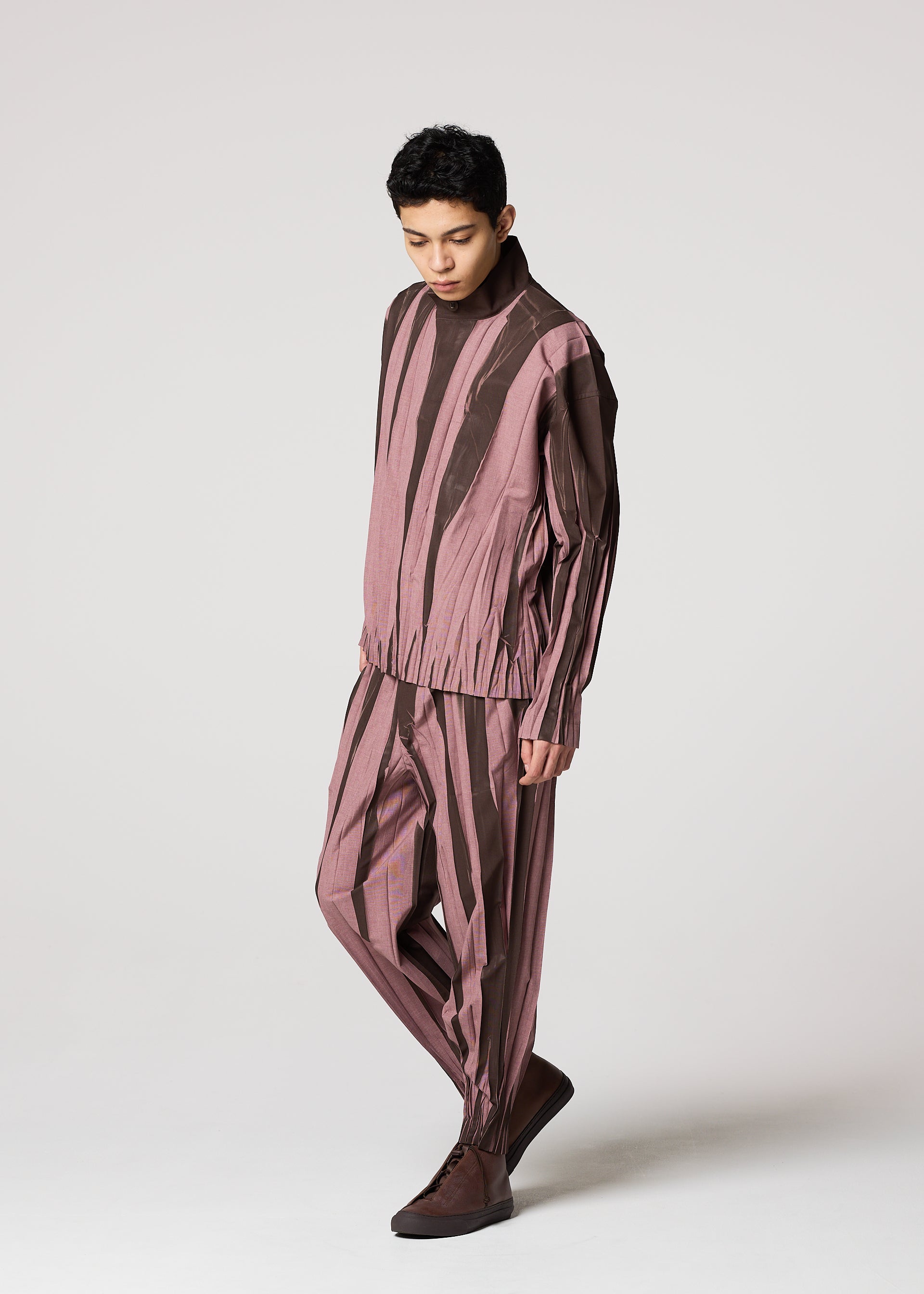 EDGE – isseymiyake.com