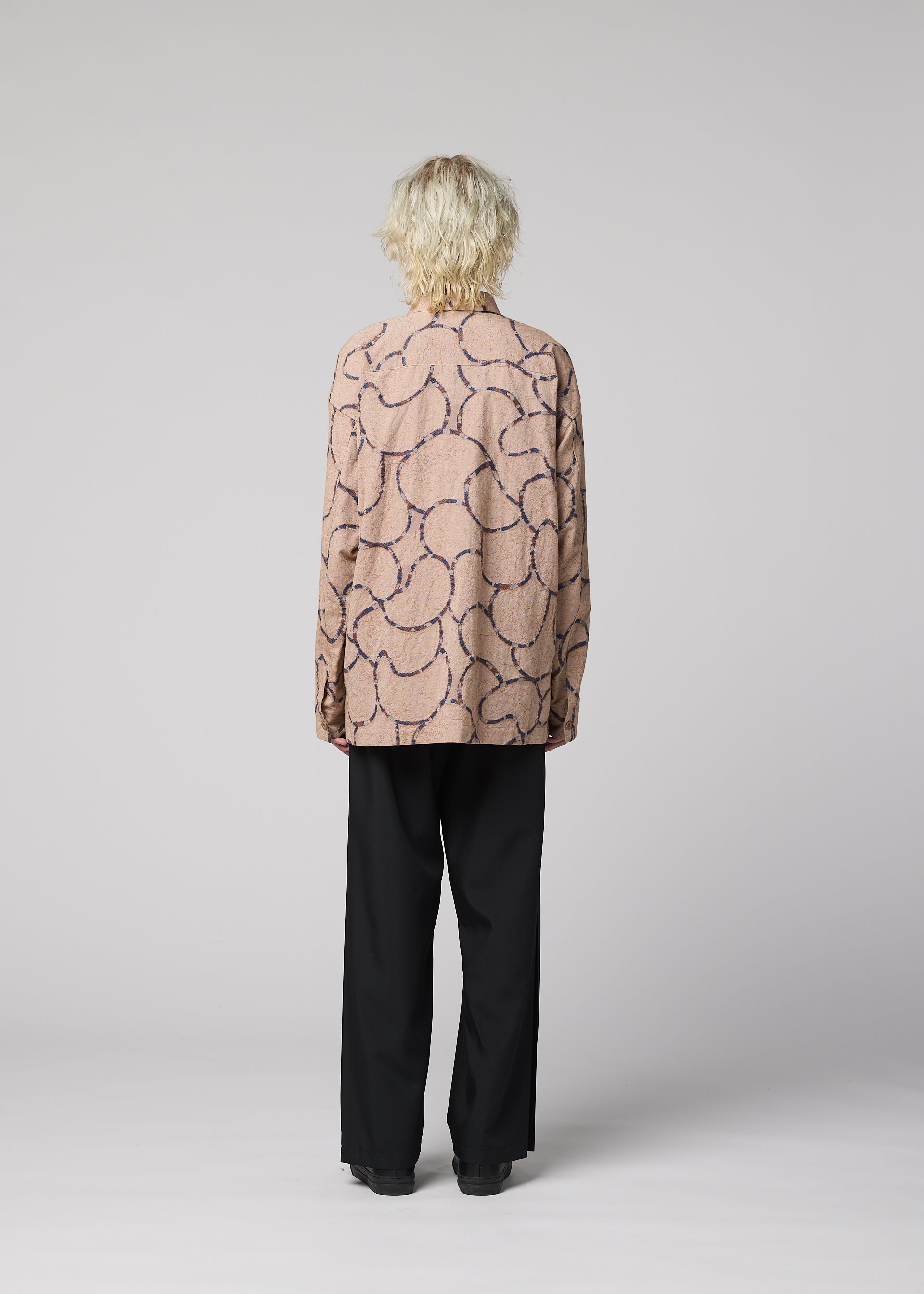 VASE JACQUARD SHIRT – isseymiyake.com