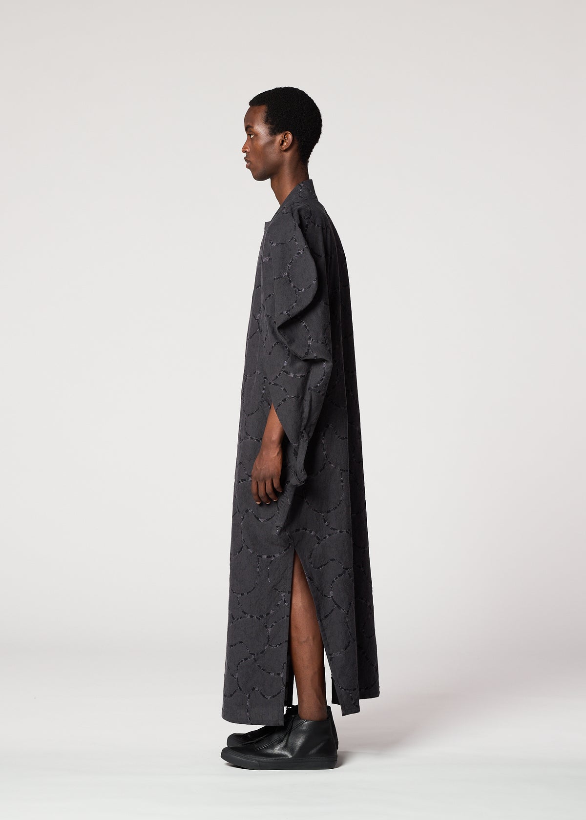 VASE JACQUARD SHIRT、メンズ_トップス_シャツ、着用画像2