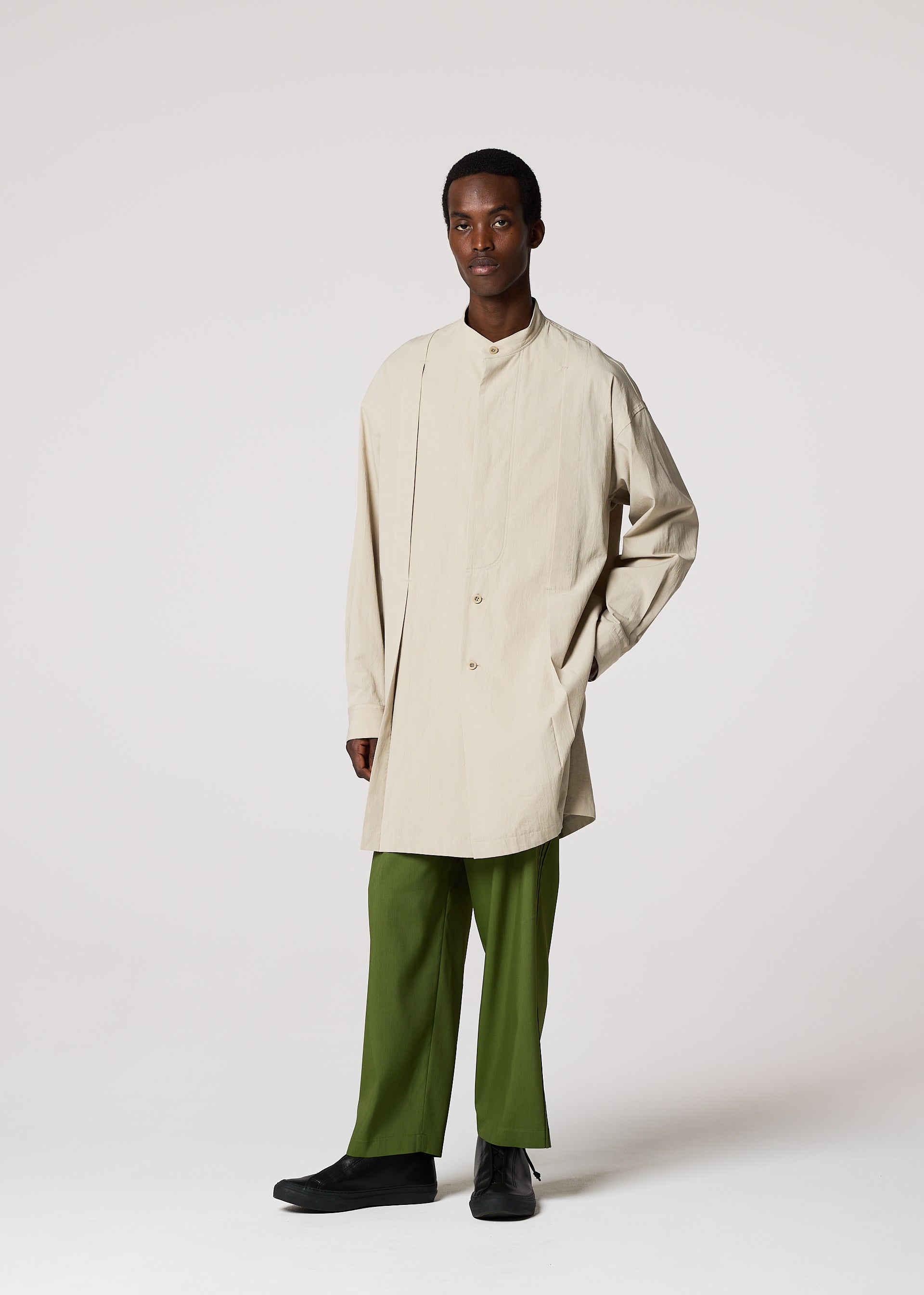 WHITE SHIRT – isseymiyake.com