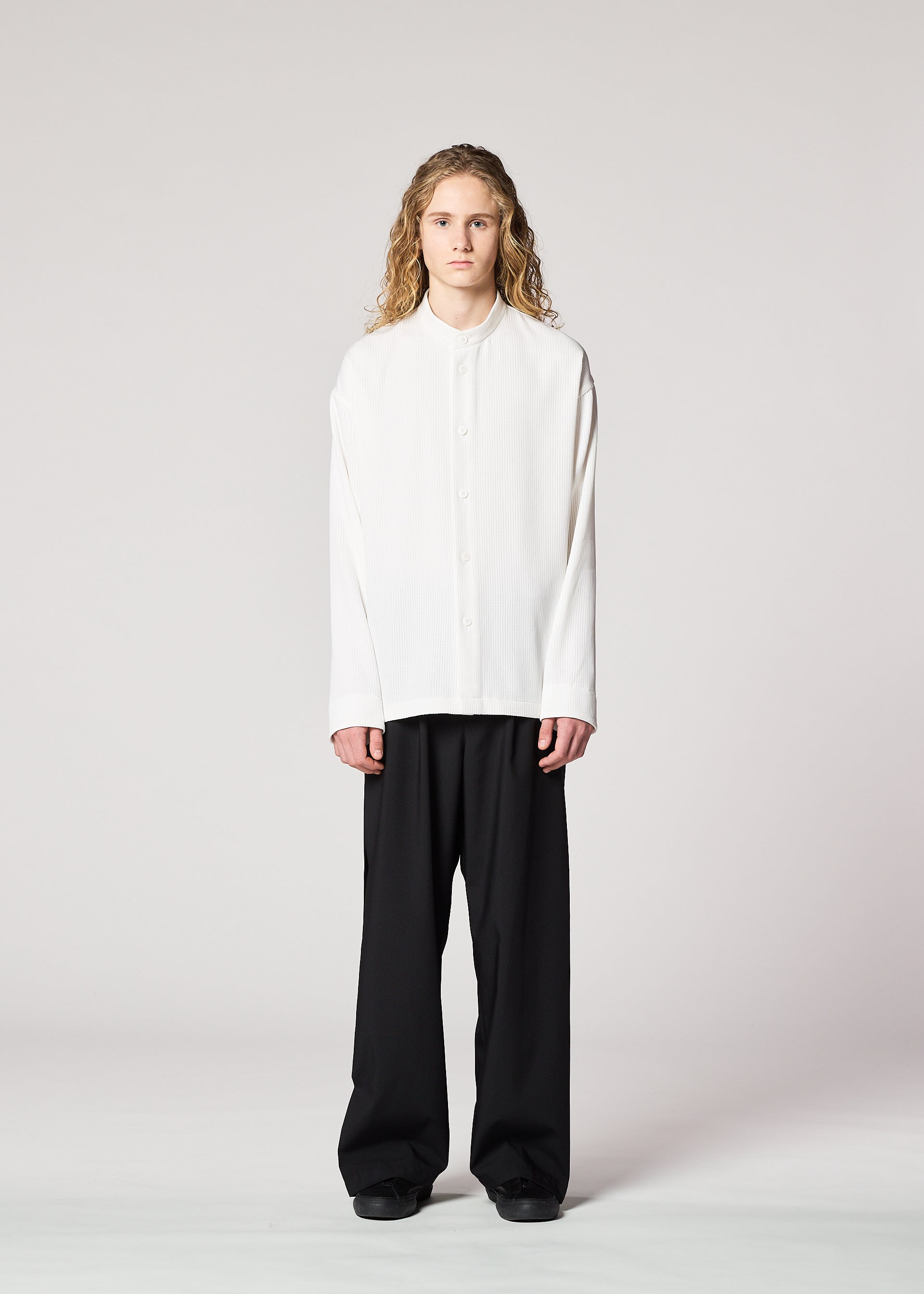 メンズ／トップス／シャツ – isseymiyake.com