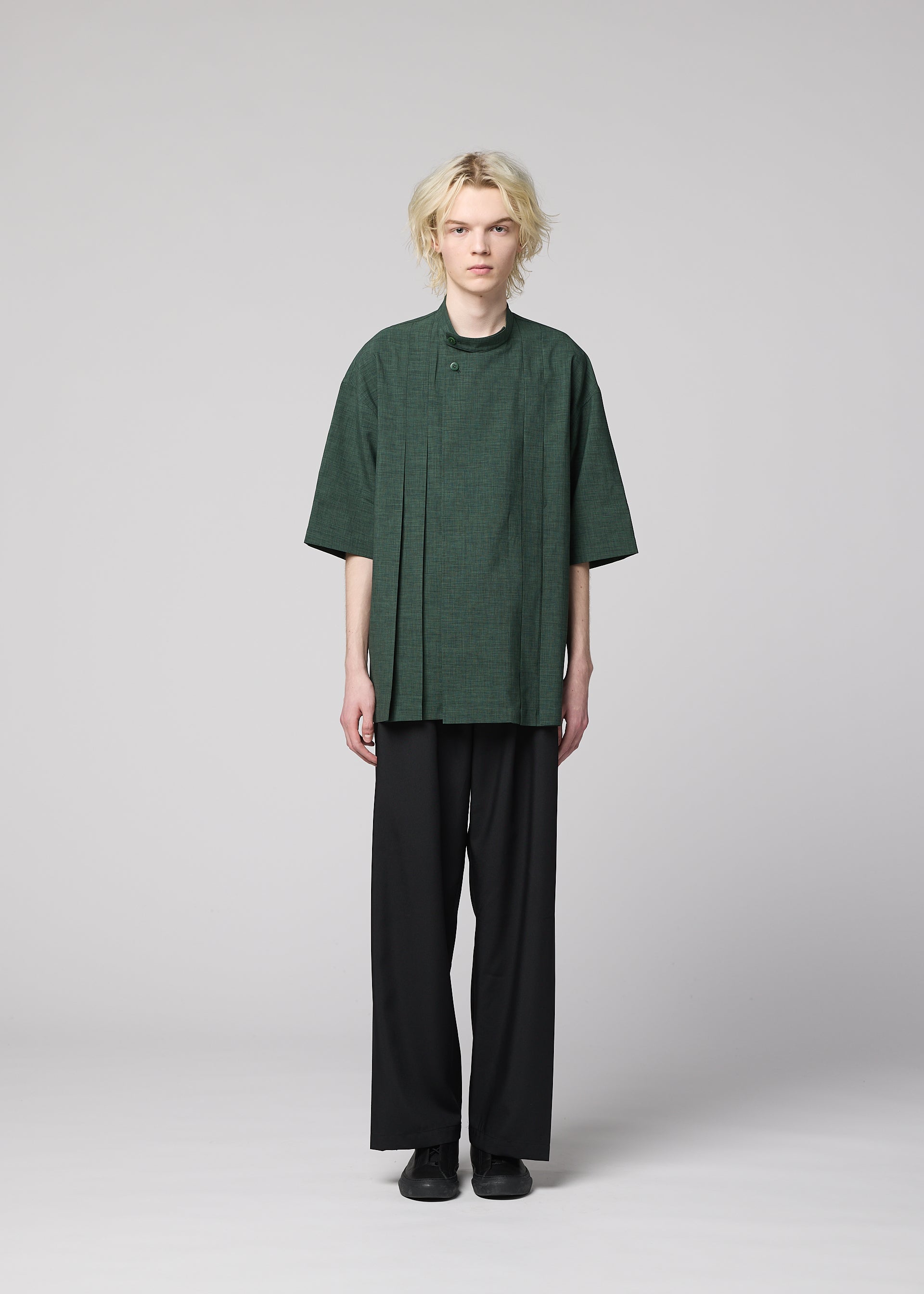 Love☆ ⭐️イッセイミヤケ　Tシャツ モックネック　横プリーツ　切替 ISSEY MIYAKE MEN（イッセイミヤケメン） モックネックロングTシャツ