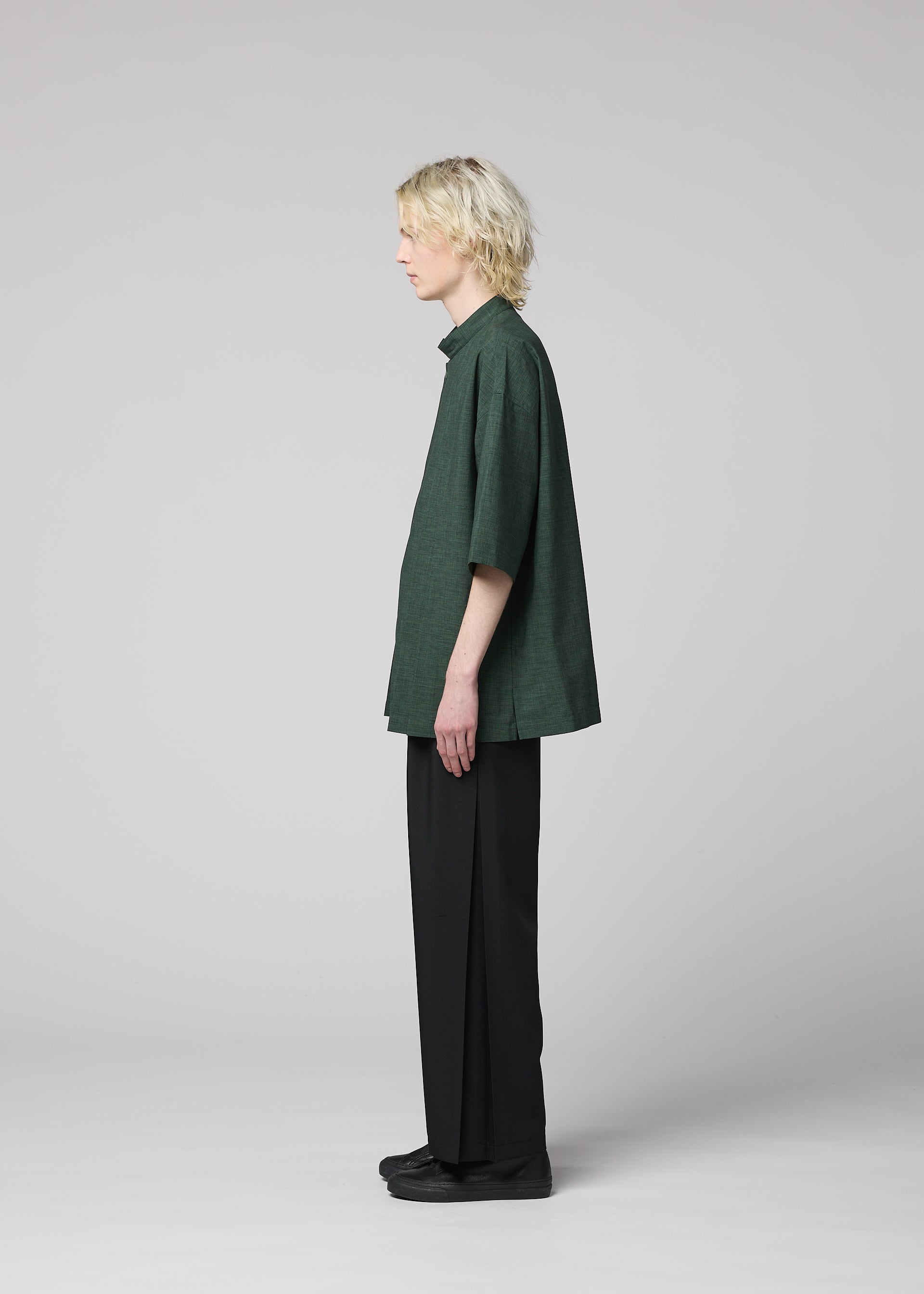LINEN LIKE SHIRT – isseymiyake.com