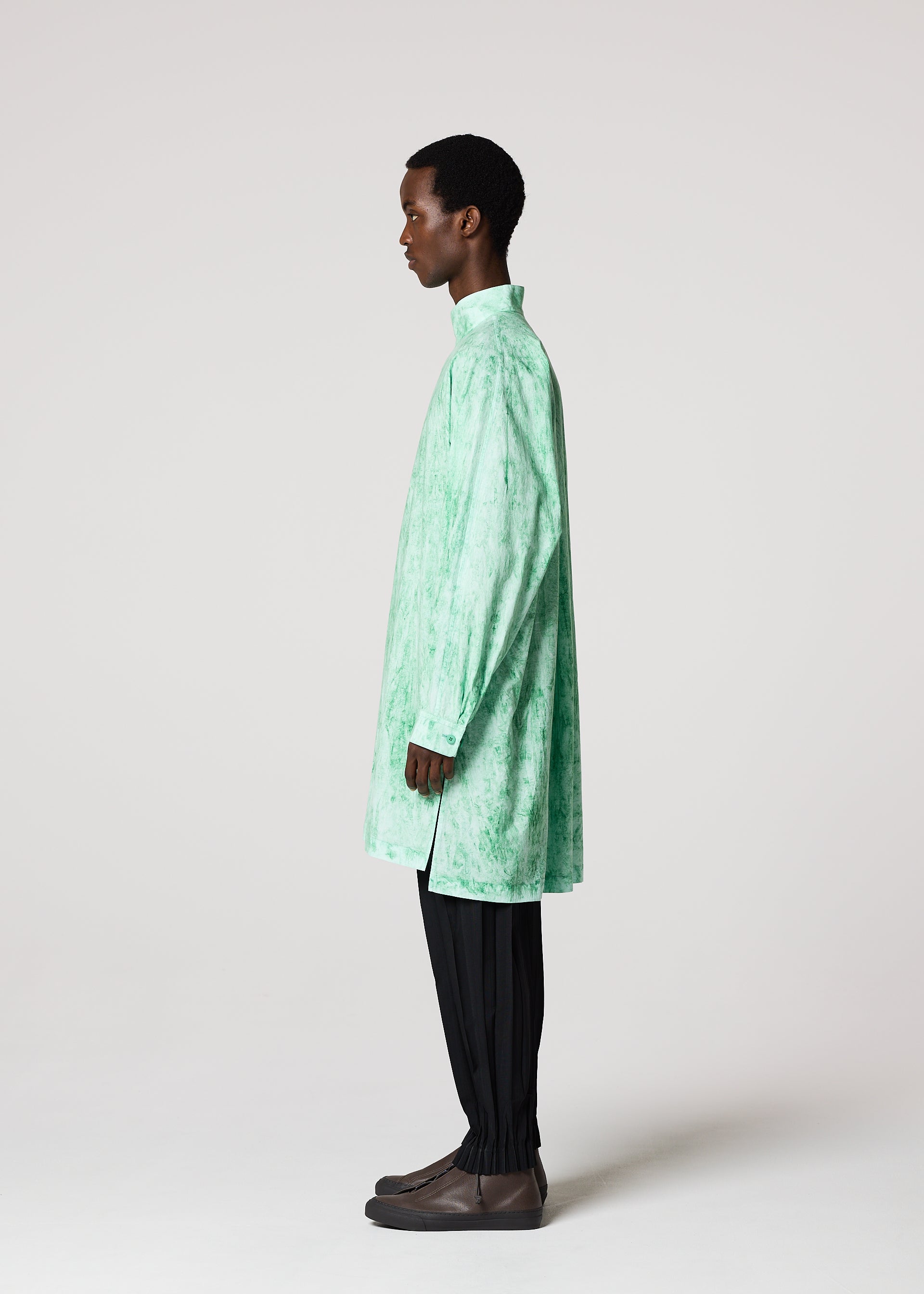 SPEC SHIRT – isseymiyake.com