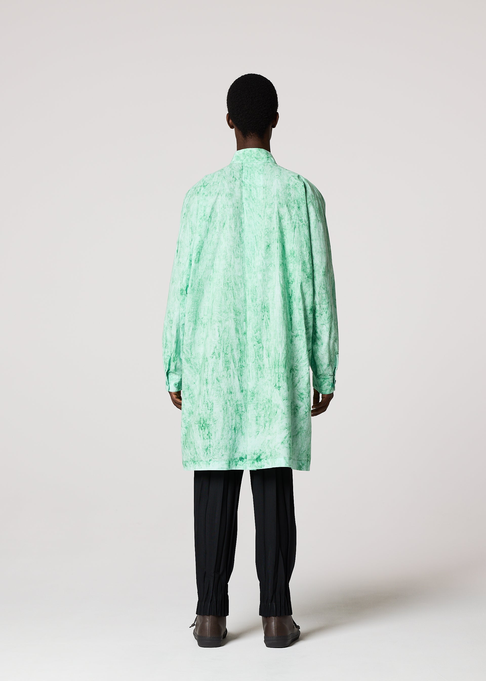 SPEC SHIRT – isseymiyake.com