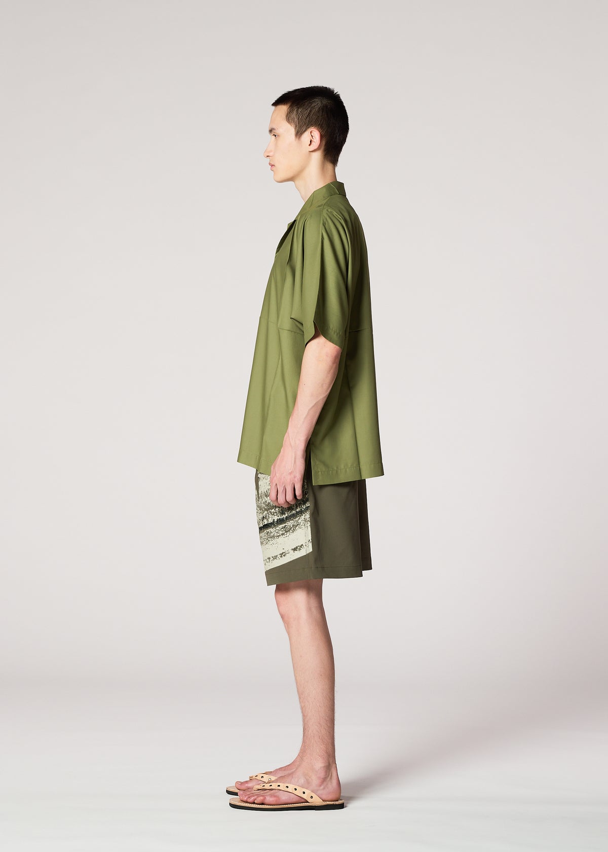 COMPACT SHIRT、メンズ_トップス_シャツ、着用画像2