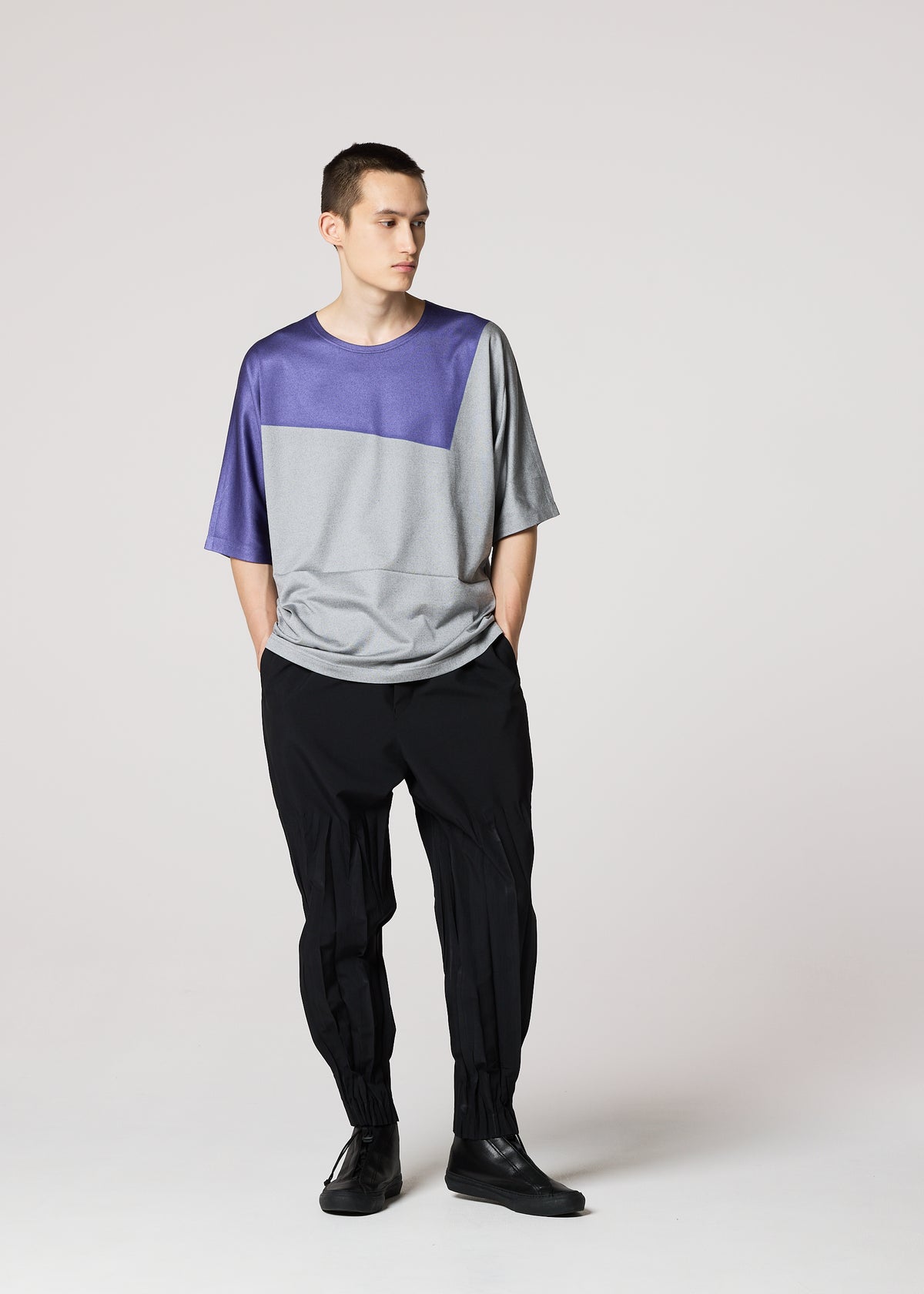 GEOMETRY PLATING JERSEY、メンズ_トップス_トップ、着用画像4