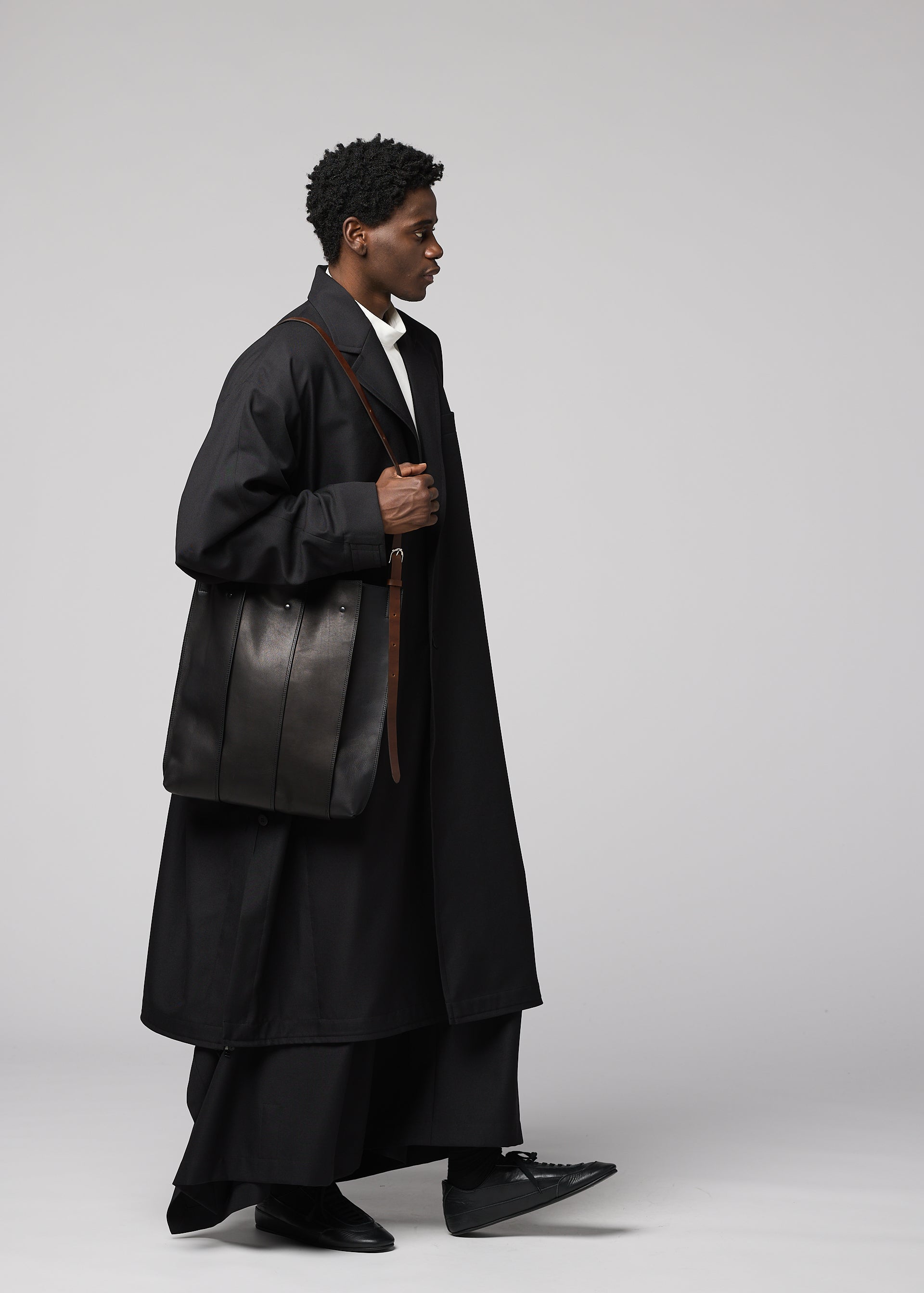 LEATHER PLEATS – isseymiyake.com