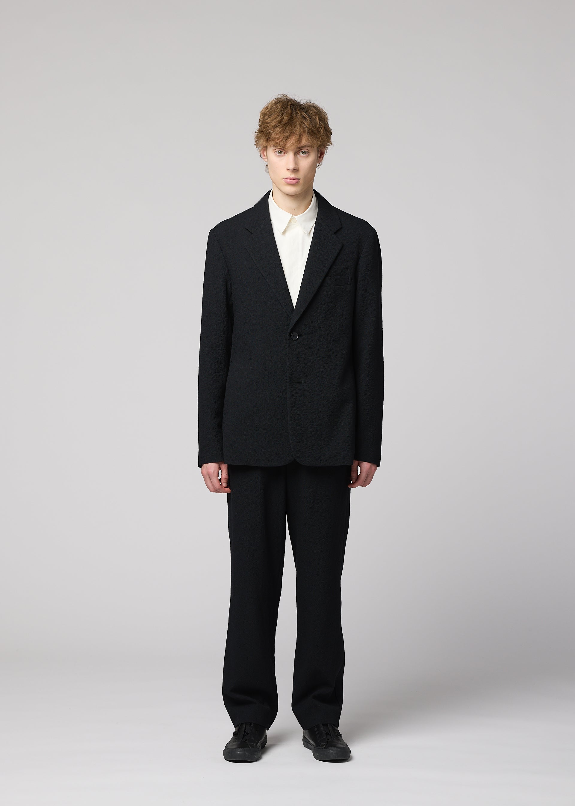 SHRINK WOOL – isseymiyake.com