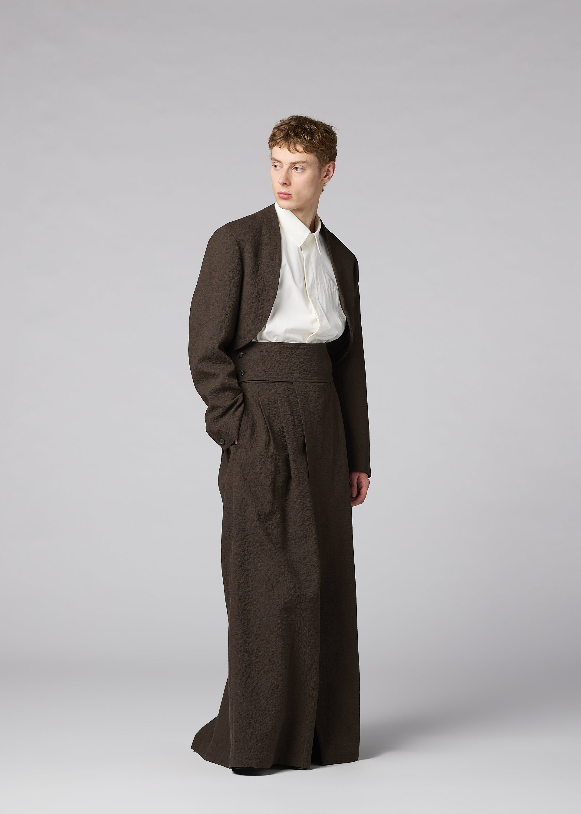 SHRINK WOOL – isseymiyake.com