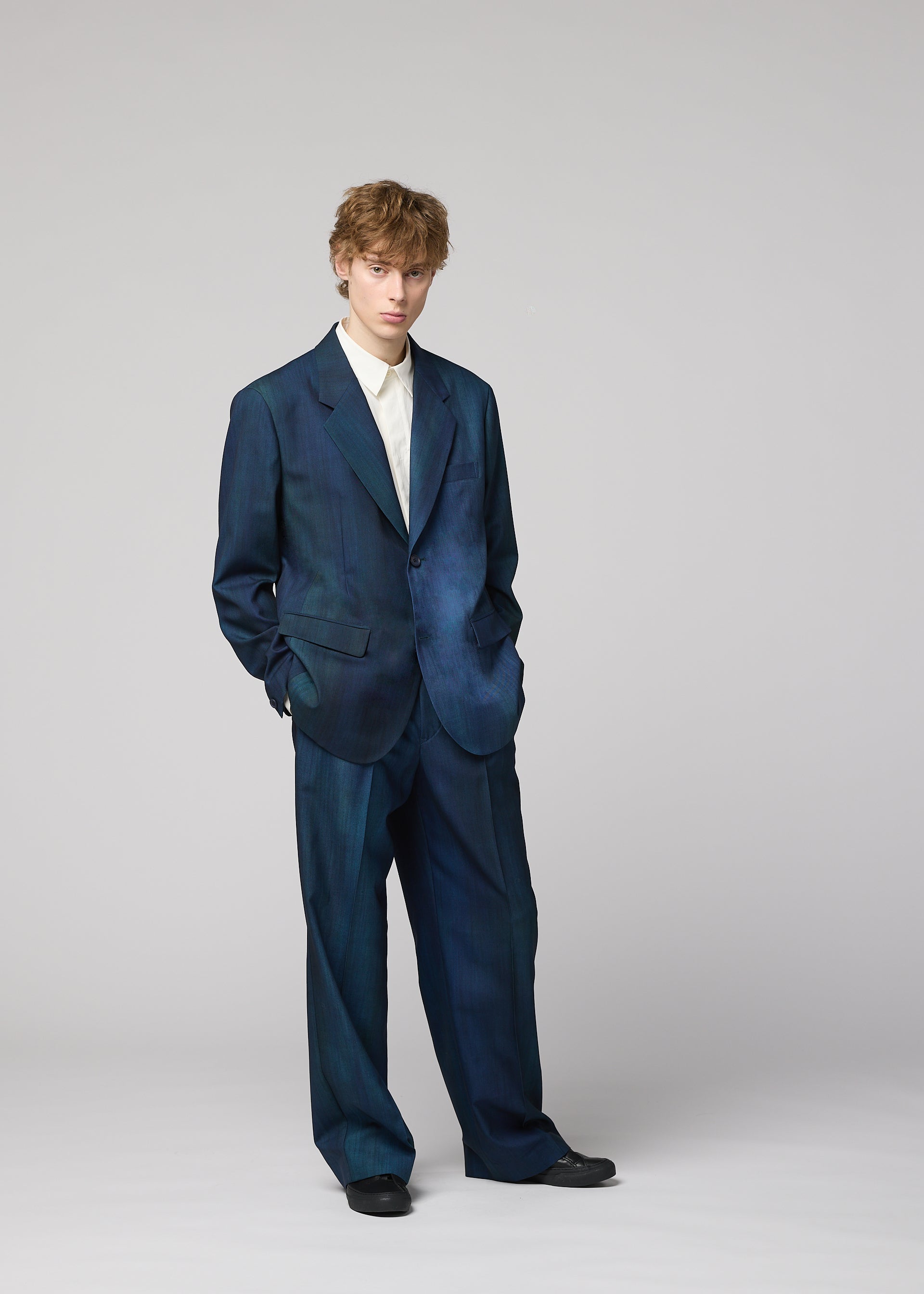 GRADATION WOOL – isseymiyake.com