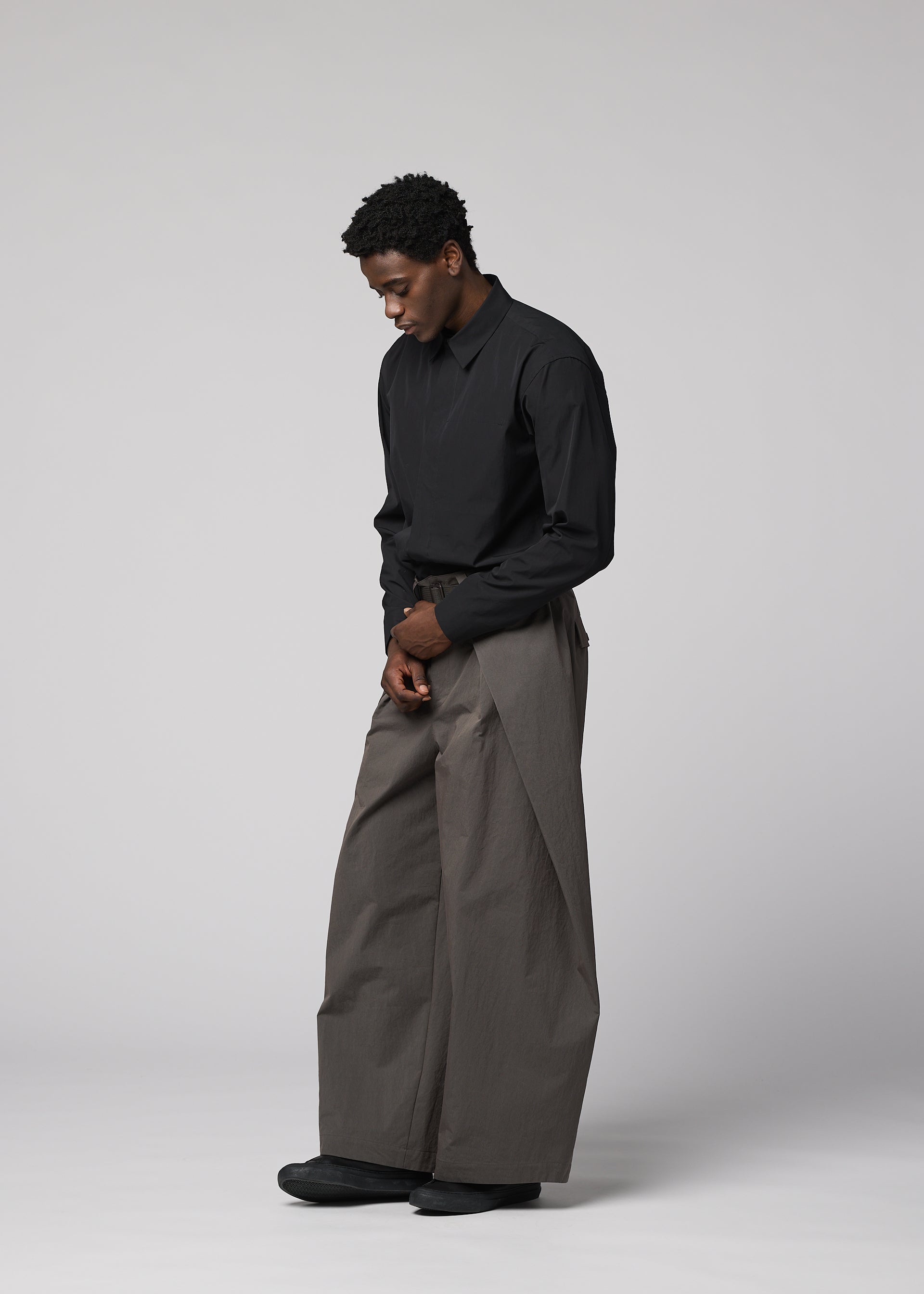 ミイ OVERLAP – isseymiyake.com