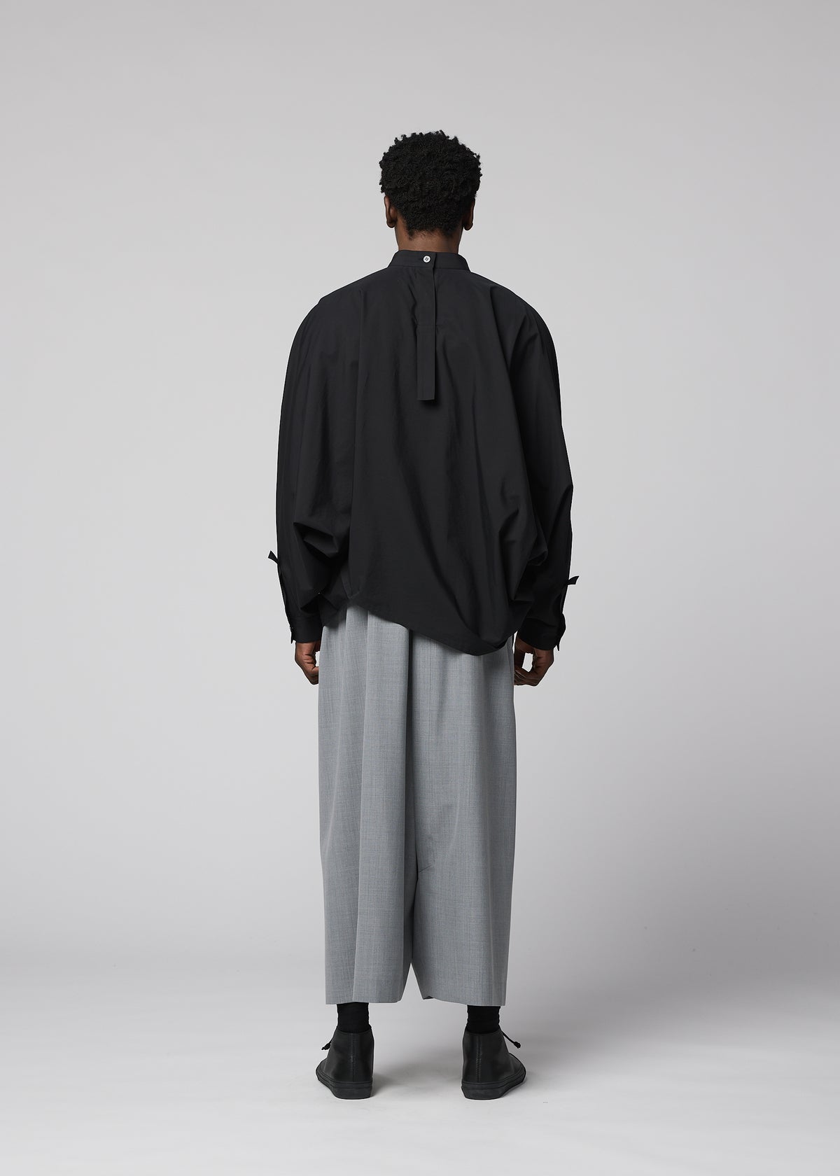 SUAVE、メンズ_パンツ、着用画像3