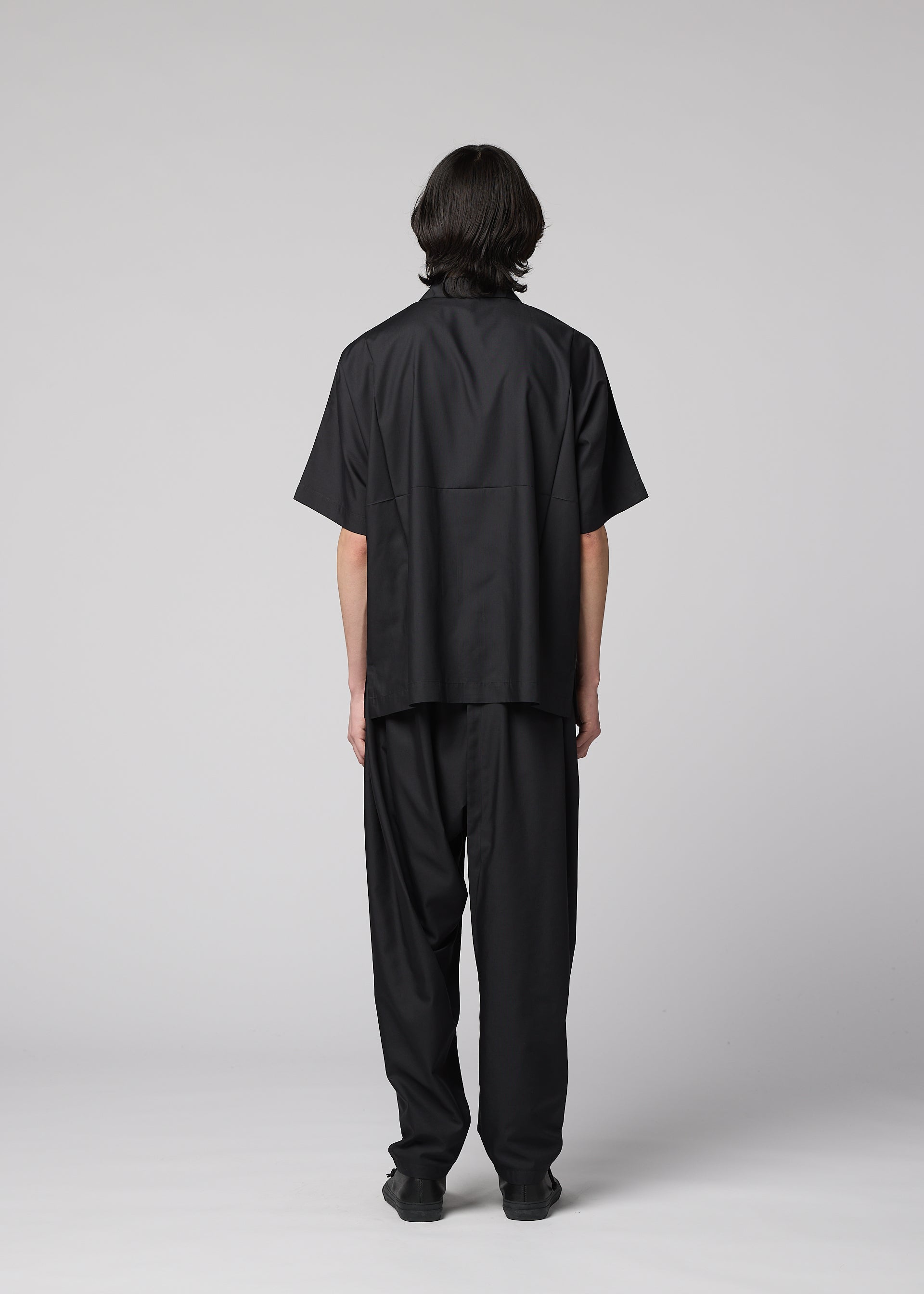 COMPACT SHIRT – isseymiyake.com