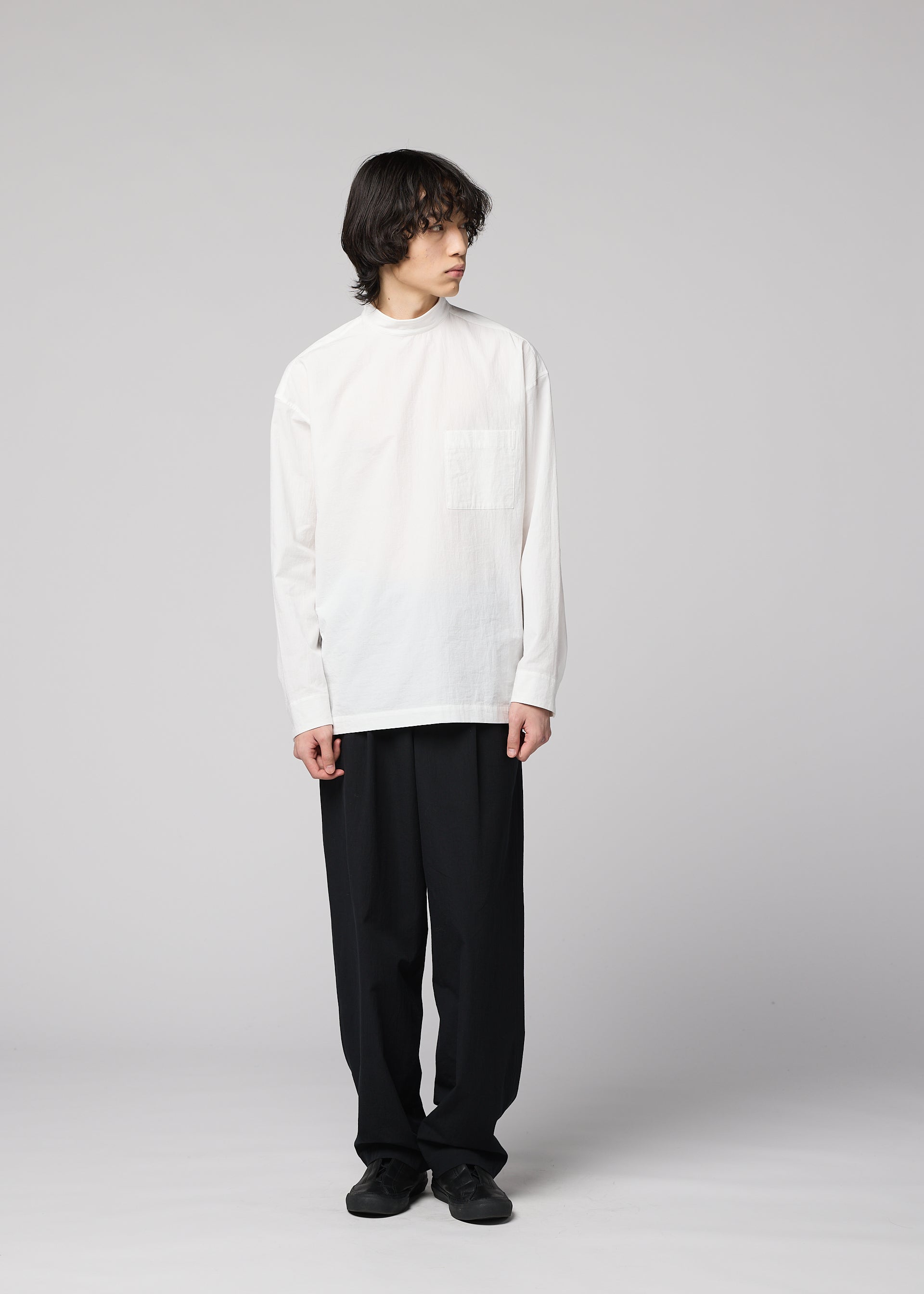 WHITE SHIRT – isseymiyake.com