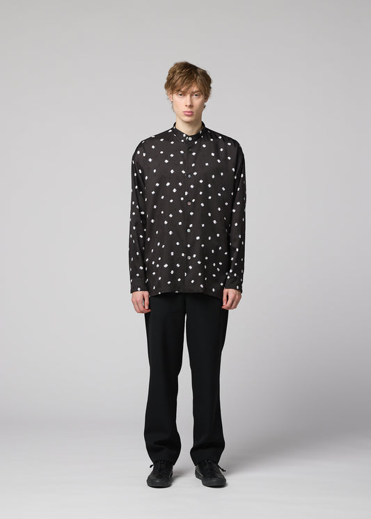 MERRY SATIN SHIRT、メンズ_トップス_シャツ、着用画像1