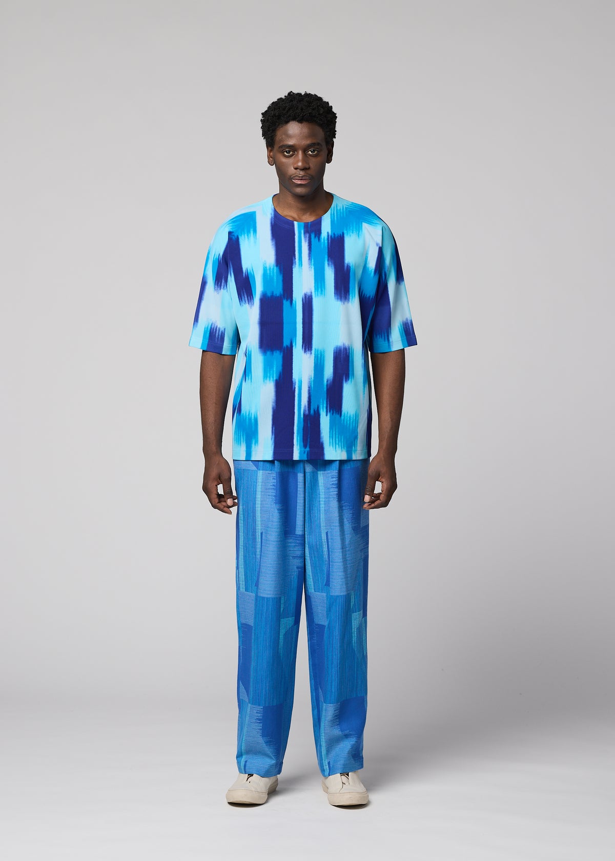 FLAT DYE T、メンズ_トップス_トップ、着用画像1