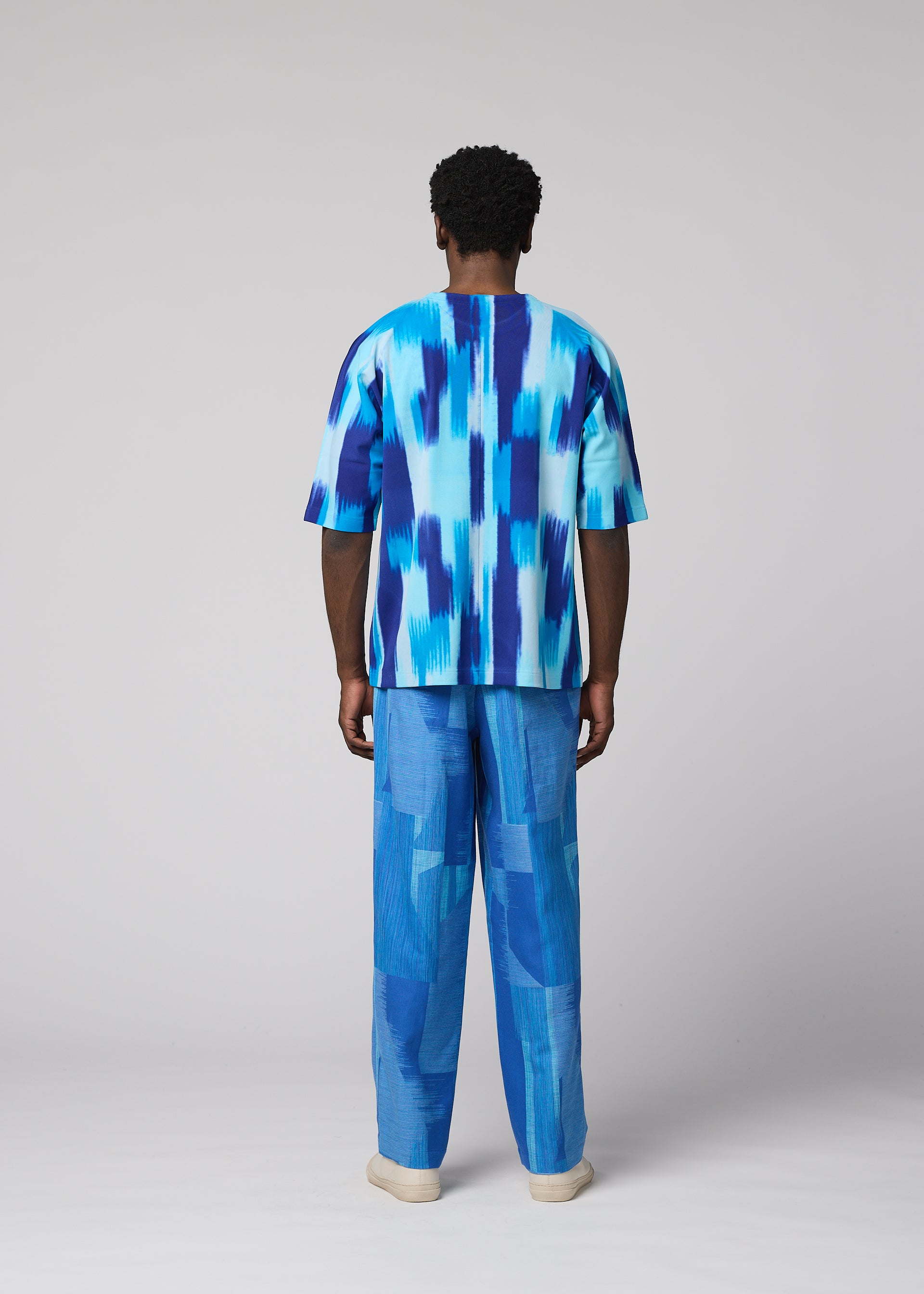 FLAT DYE T、メンズ_トップス_トップ、着用画像3