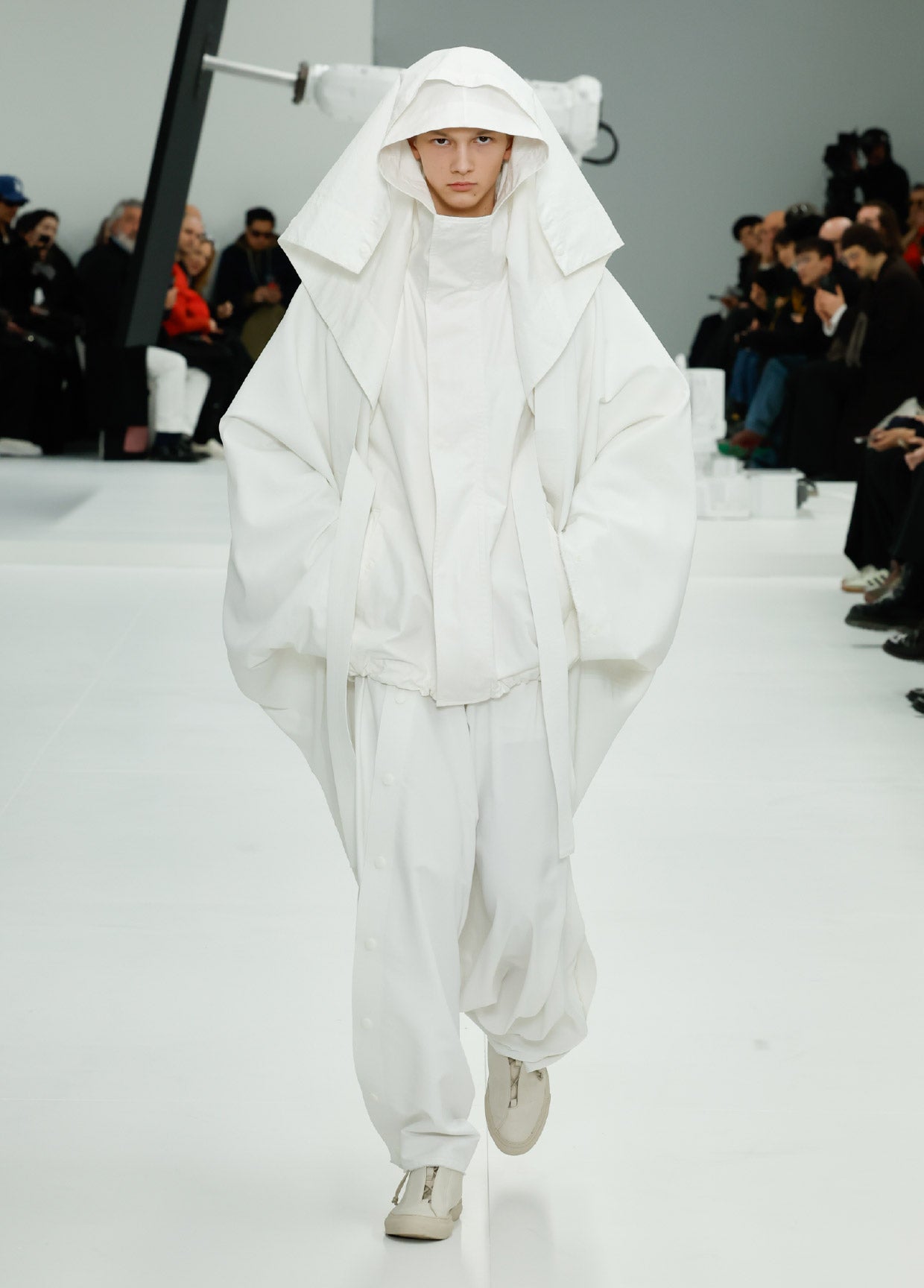 me ISSEY MIYAKE ルック – isseymiyake.com