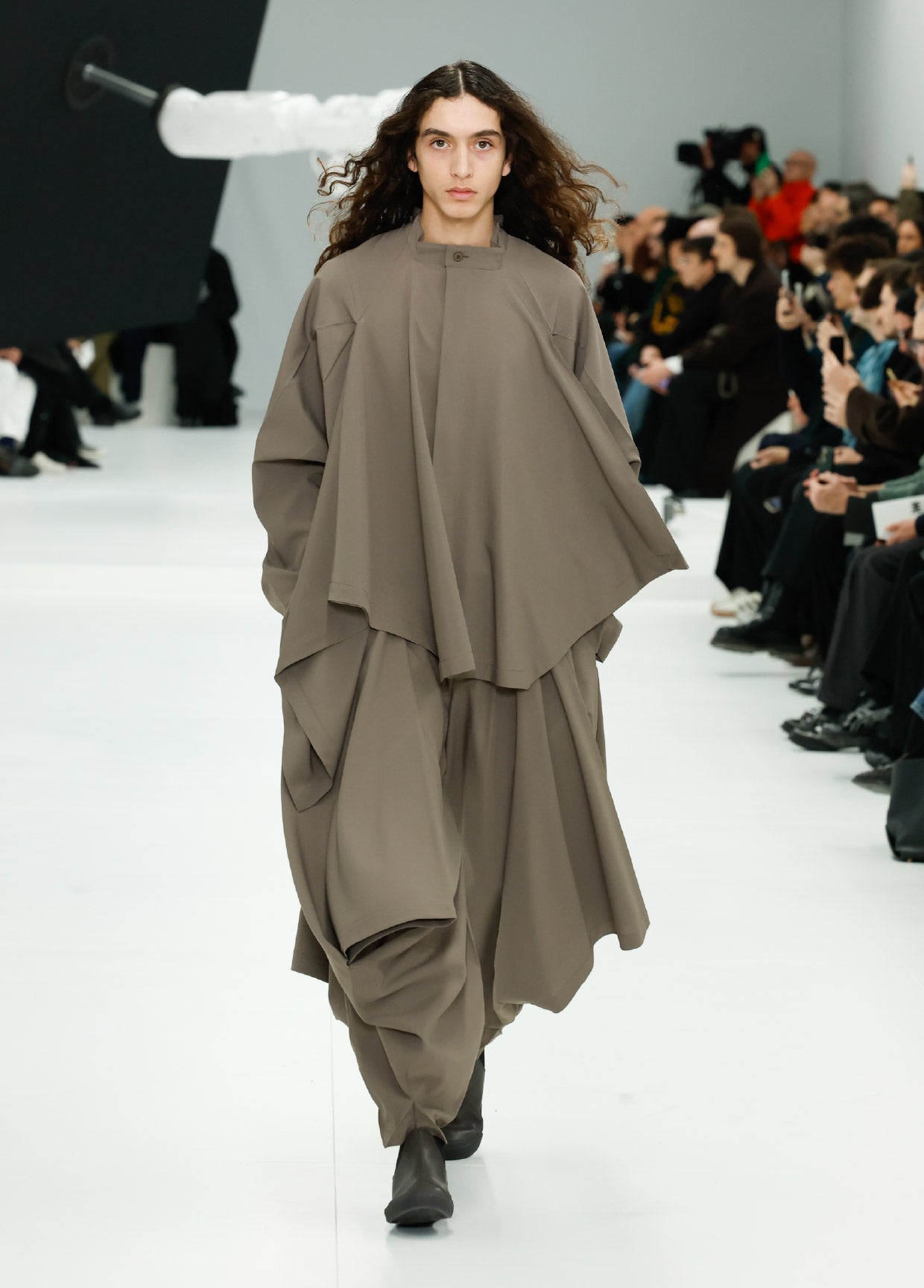 IM MEN コレクション AUTUMN WINTER 2025/26 RUNWAY LOOKS