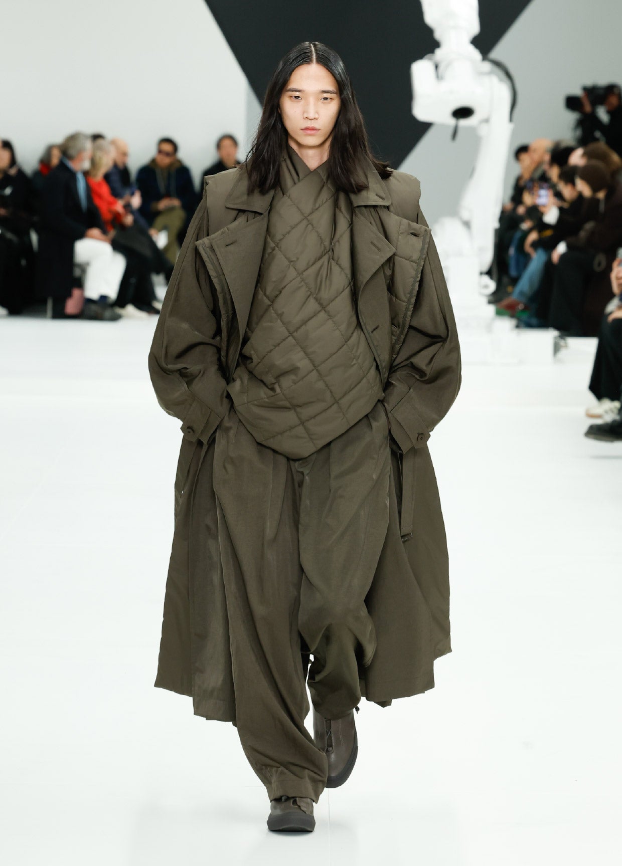 IM MEN コレクション AUTUMN WINTER 2025/26 – isseymiyake.com