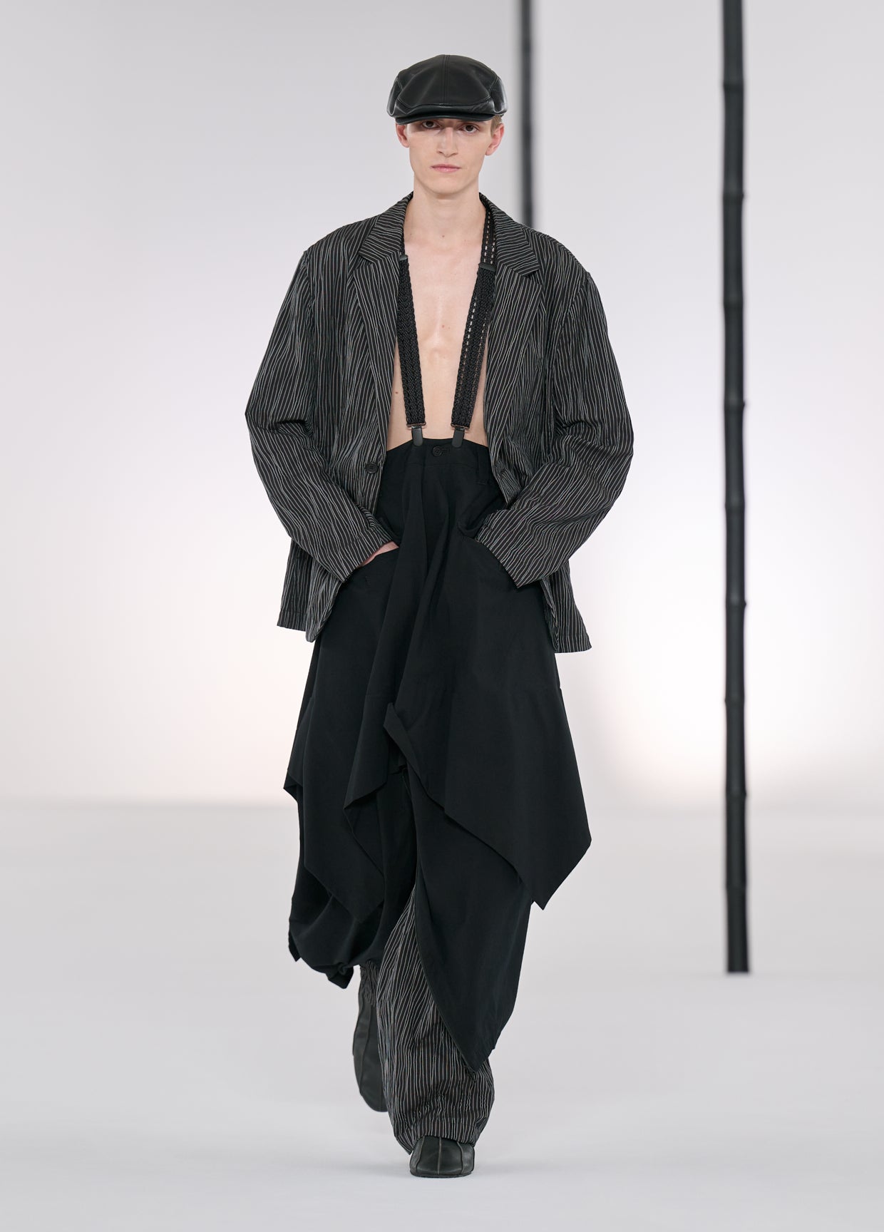 IM MEN SPRING SUMMER 2027 コレクション 12 – isseymiyake.com
