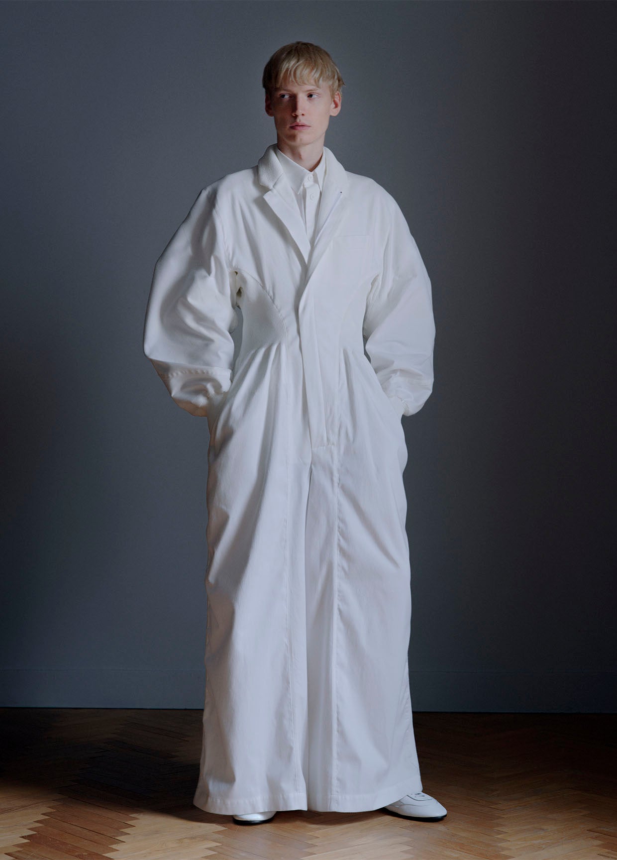 IM MEN LOOK 01 – isseymiyake.com