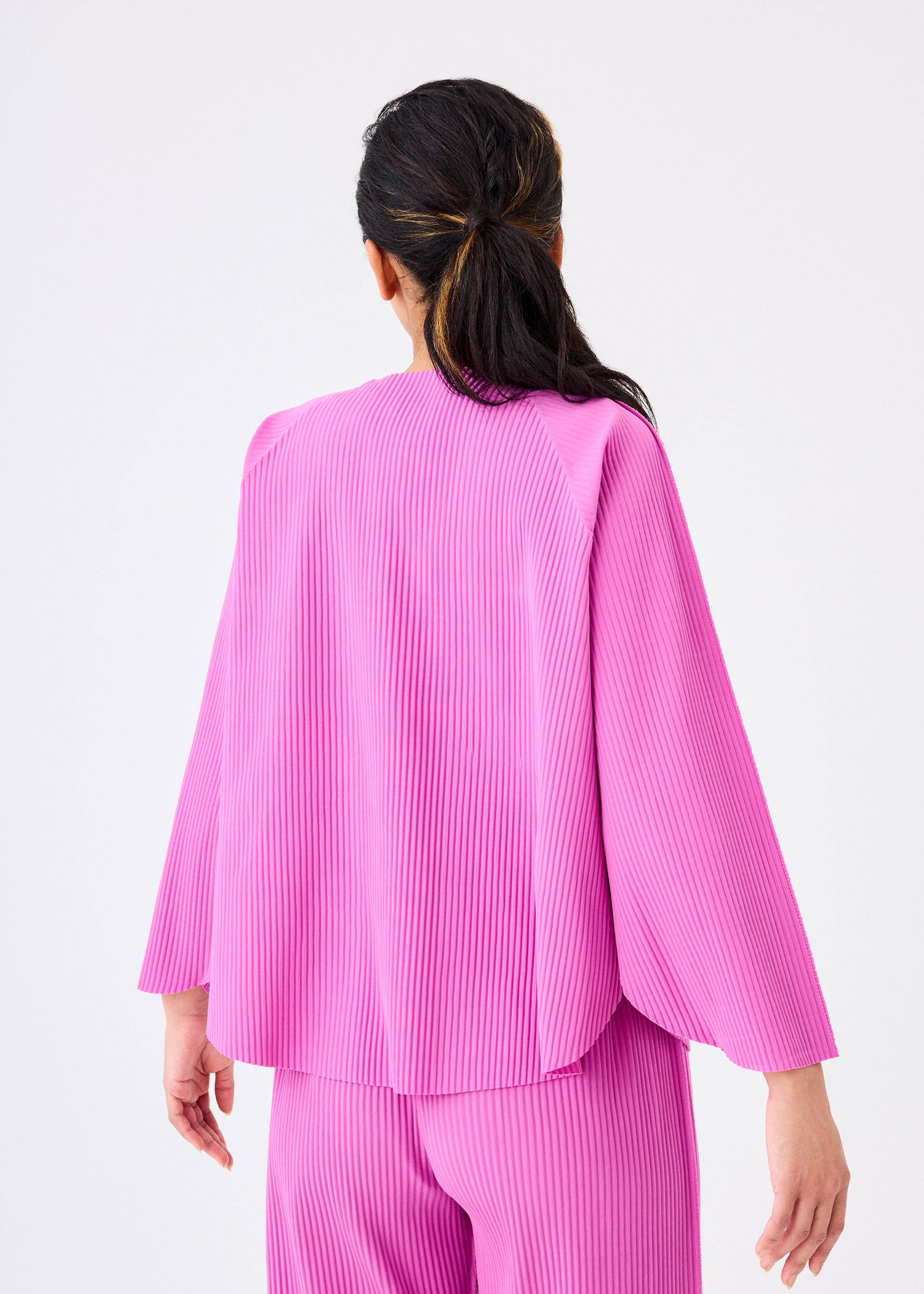 WING PLEATS、ウィメンズ_トップス_トップ、着用画像2