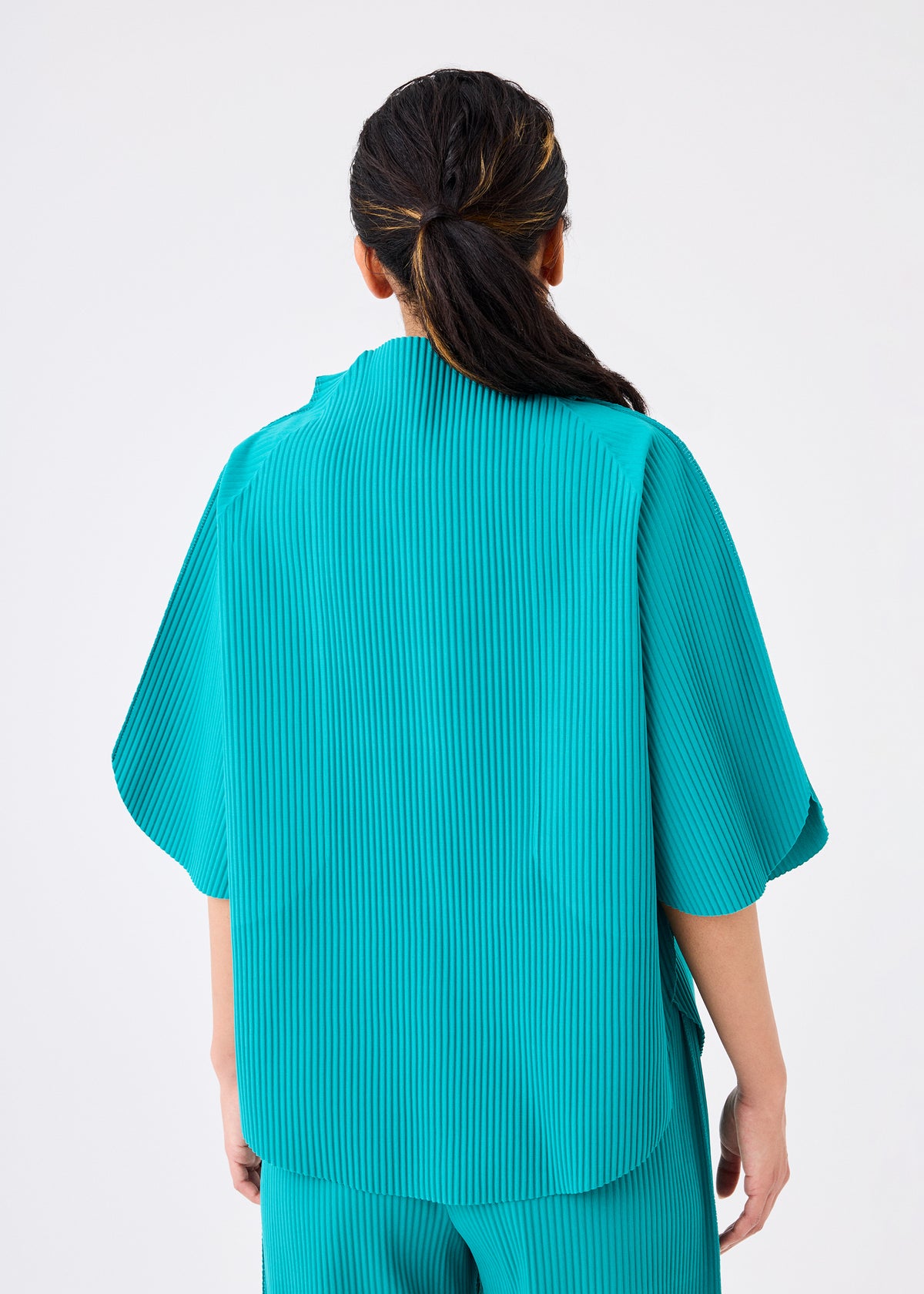 WING PLEATS、ウィメンズ_トップス_トップ、着用画像2