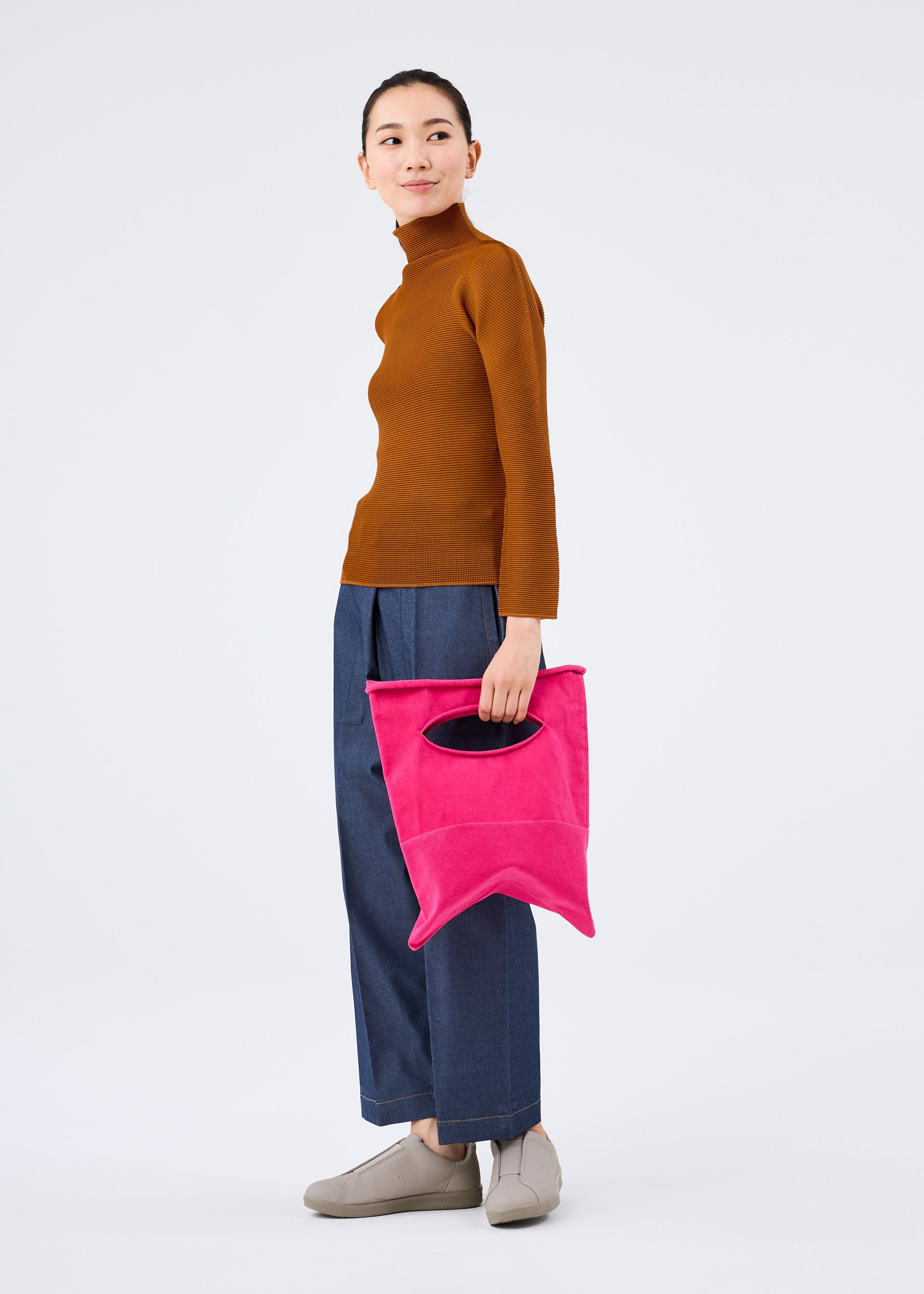 KONBU 12 – isseymiyake.com