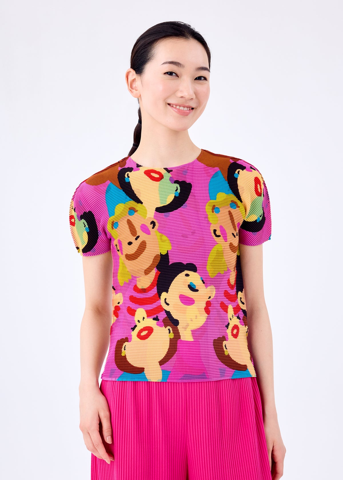 CHEER – isseymiyake.com
