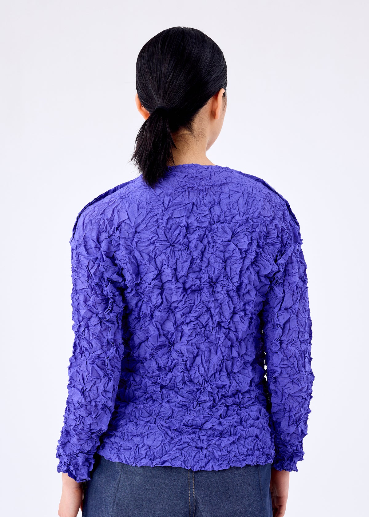 MERINGUE TOP – isseymiyake.com
