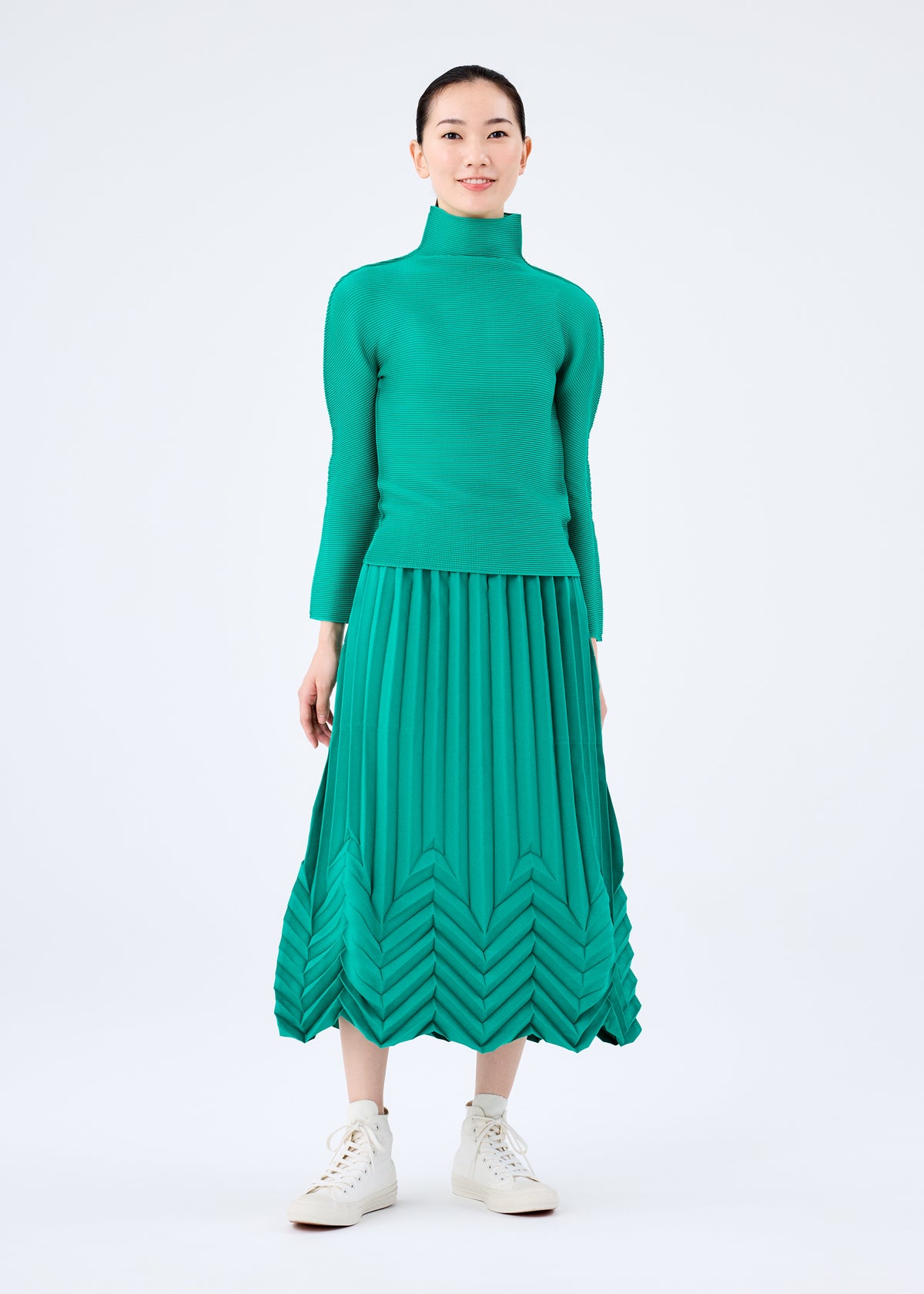 STAR PLEATS BOTTOM、ウィメンズ_スカート、着用画像1