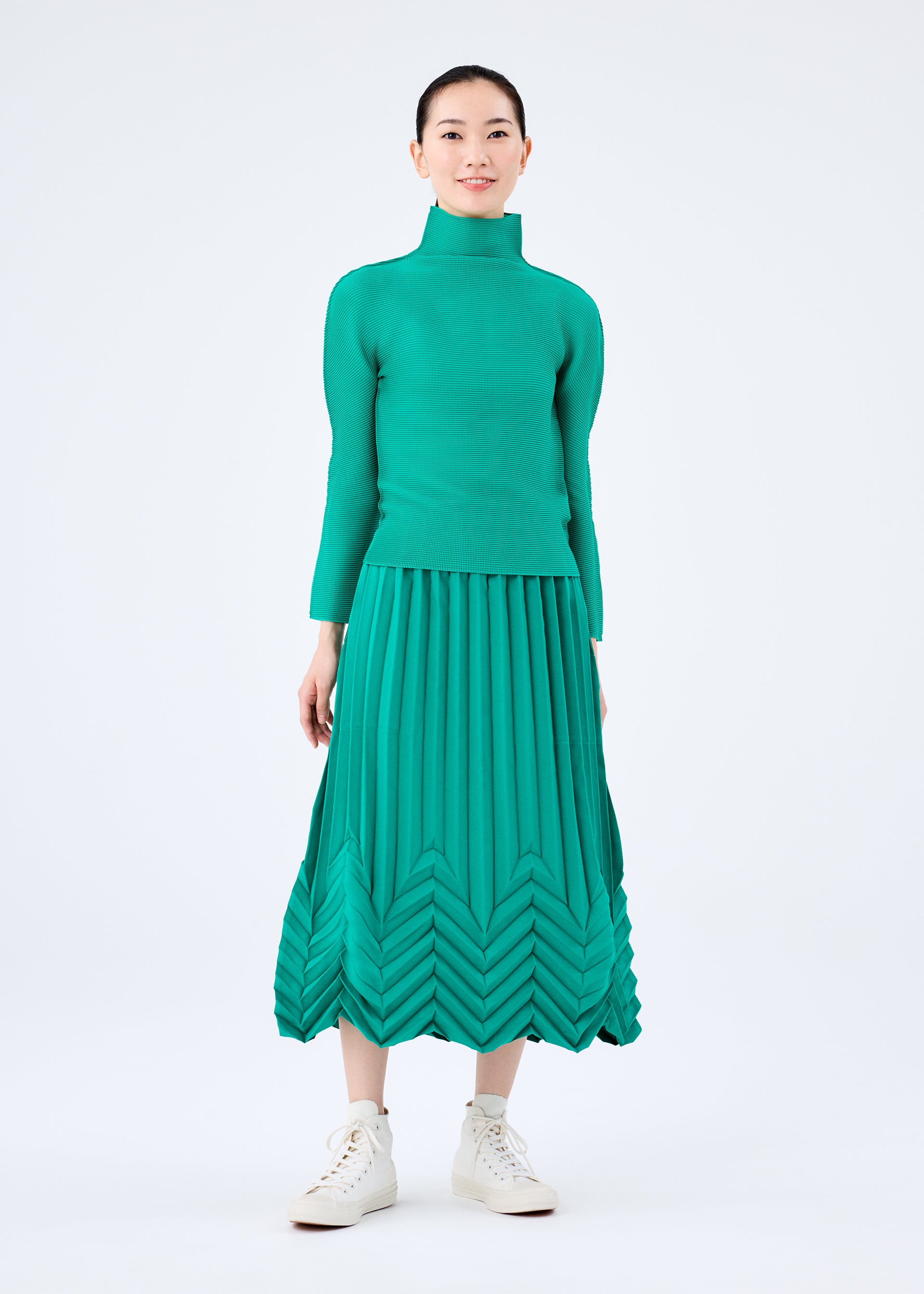 STAR PLEATS BOTTOM、ウィメンズ_スカート、着用画像1