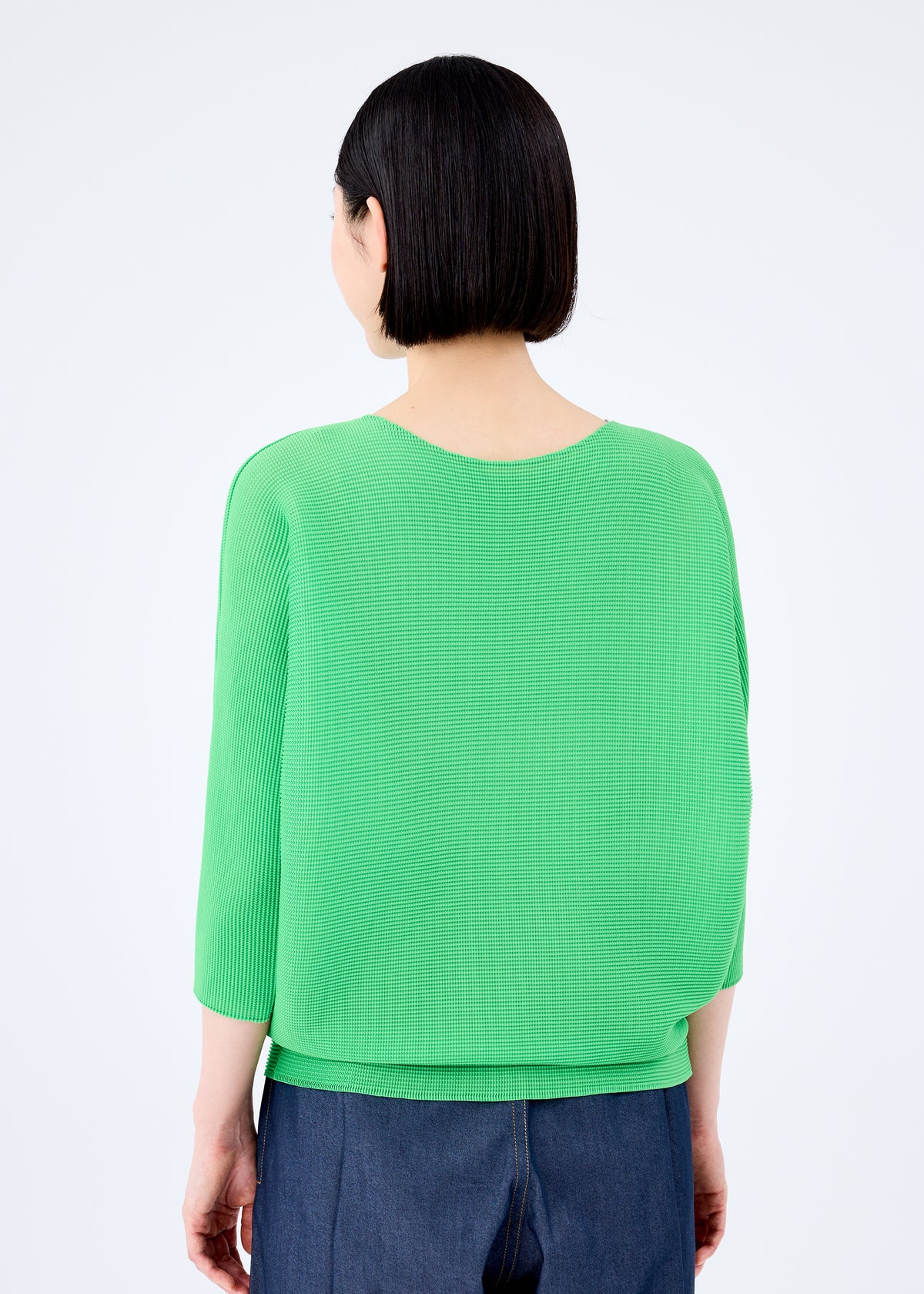 DOLMAN STRETCH PLEATS 1 – isseymiyake.com