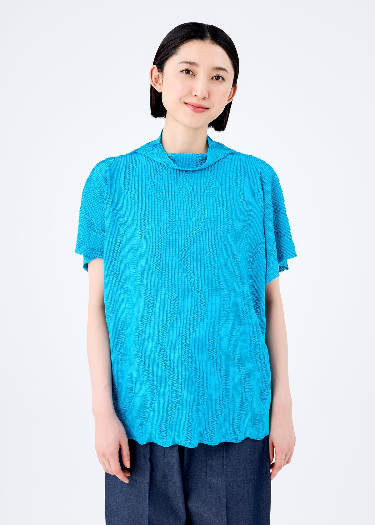 WAVE KNIT STRETCH PLEATS、ウィメンズ_トップス_トップ、着用画像1