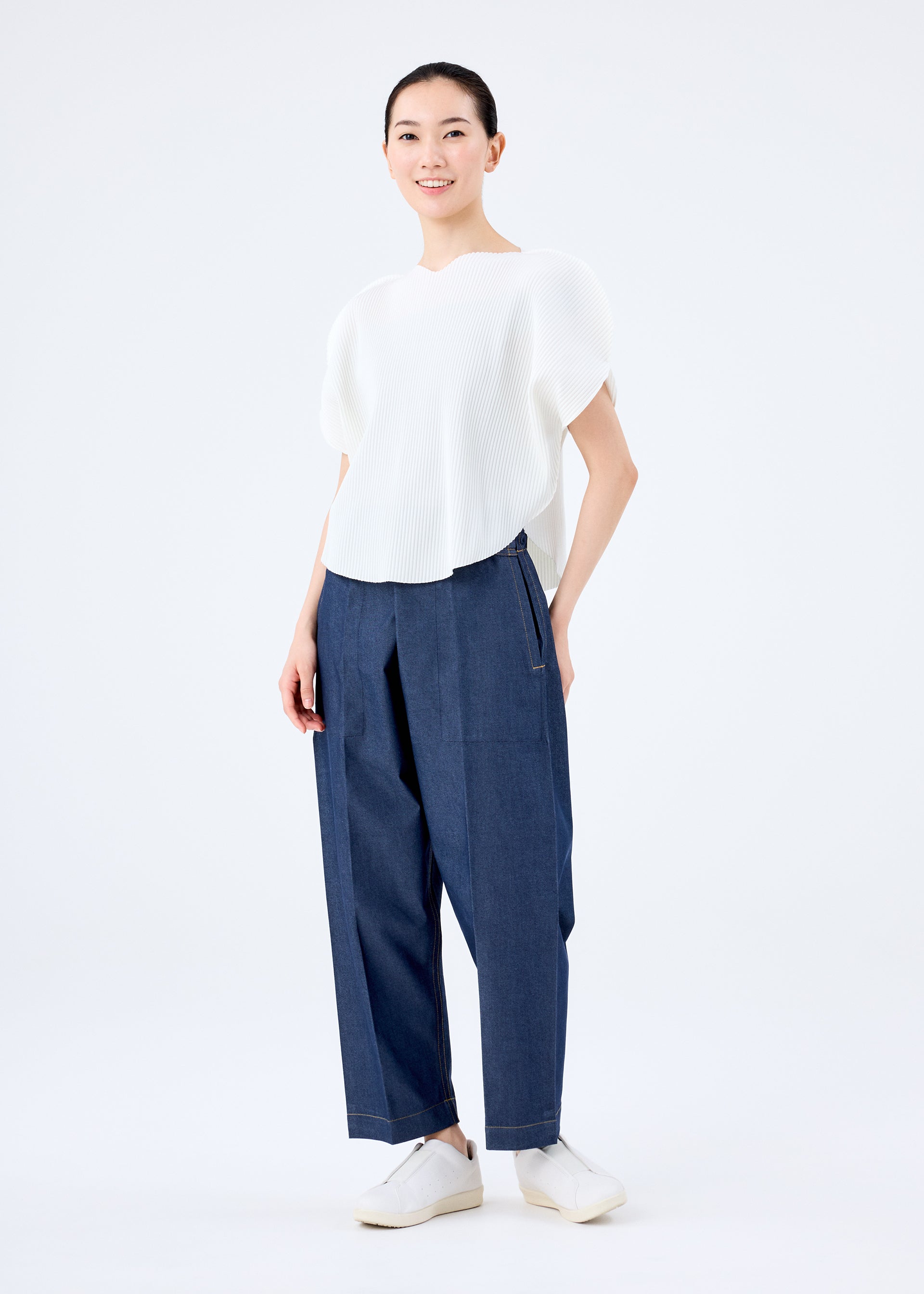 CLOVER PLEATS、ウィメンズ_トップス_トップ、着用画像3