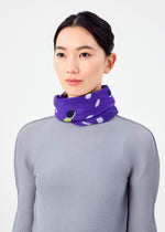 TIME DOTS PLEATS STOLE、アクセサリー&その他_ストール、着用画像1