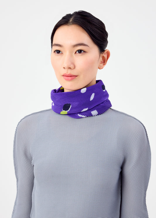 TIME DOTS PLEATS STOLE、アクセサリー&その他_ストール、着用画像1