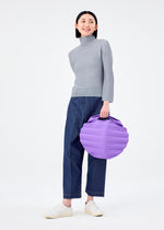 CIRCLE PLEATS BAG、バッグ&財布_トートバッグ、着用画像1