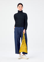 WHIPPED PLEATS BAG、バッグ&財布_トートバッグ、着用画像1