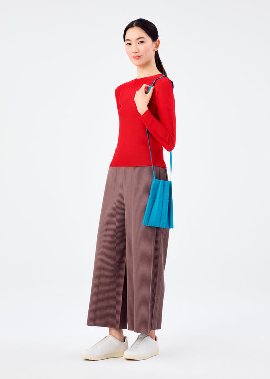 POCKET PLEATS BAG、バッグ&財布_ショルダーバッグ、着用画像1