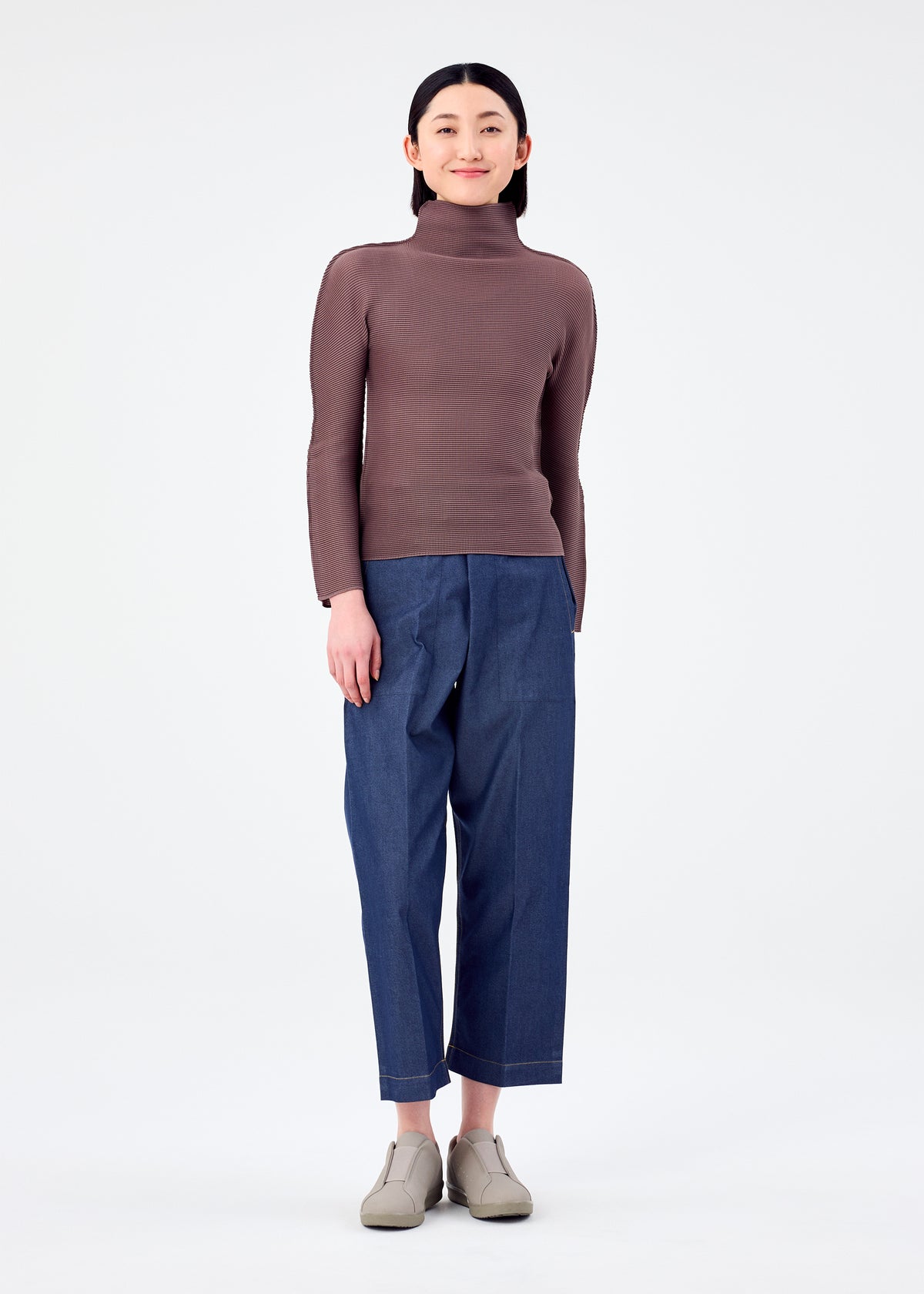 STRETCH PLEATS 5、ウィメンズ_トップス_トップ、着用画像3