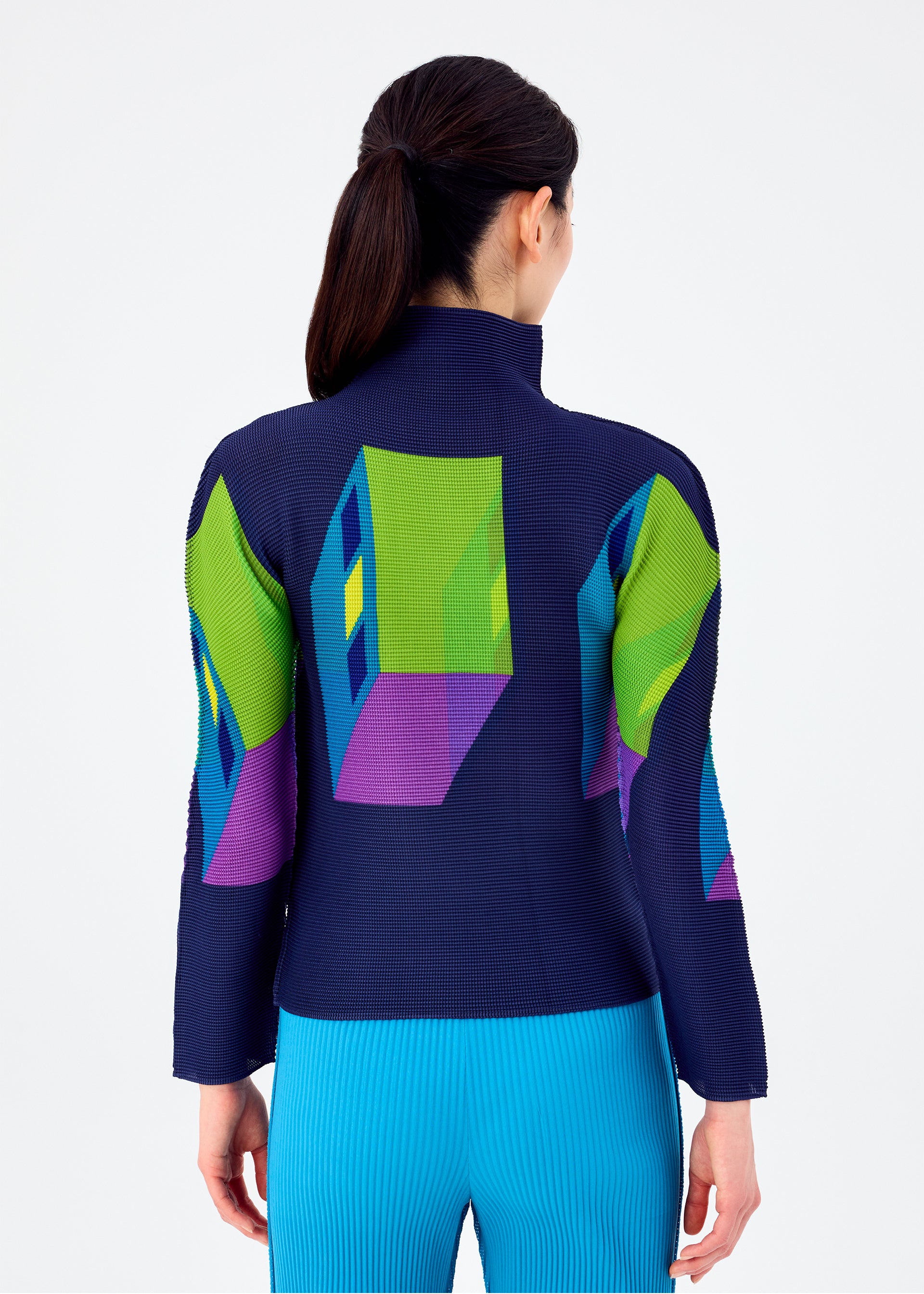 CUBE – isseymiyake.com