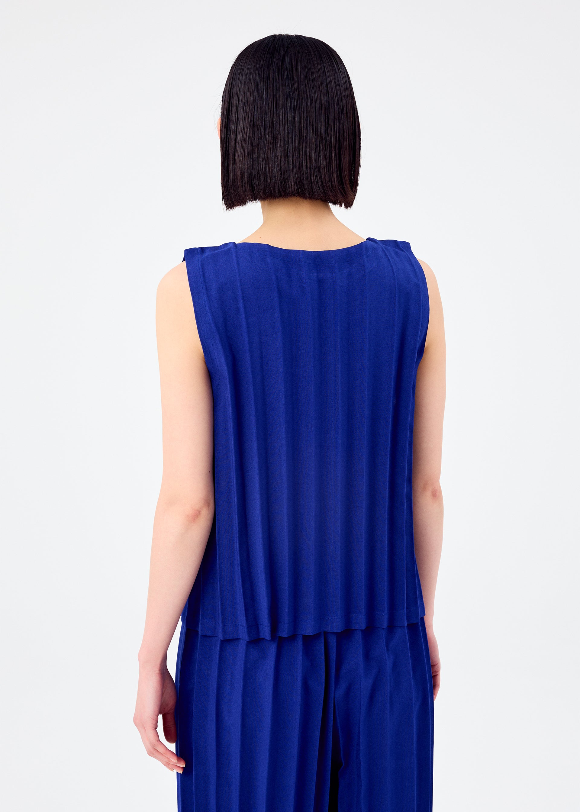 RIPPLE PLEATS、ウィメンズ_トップス_トップ、着用画像2