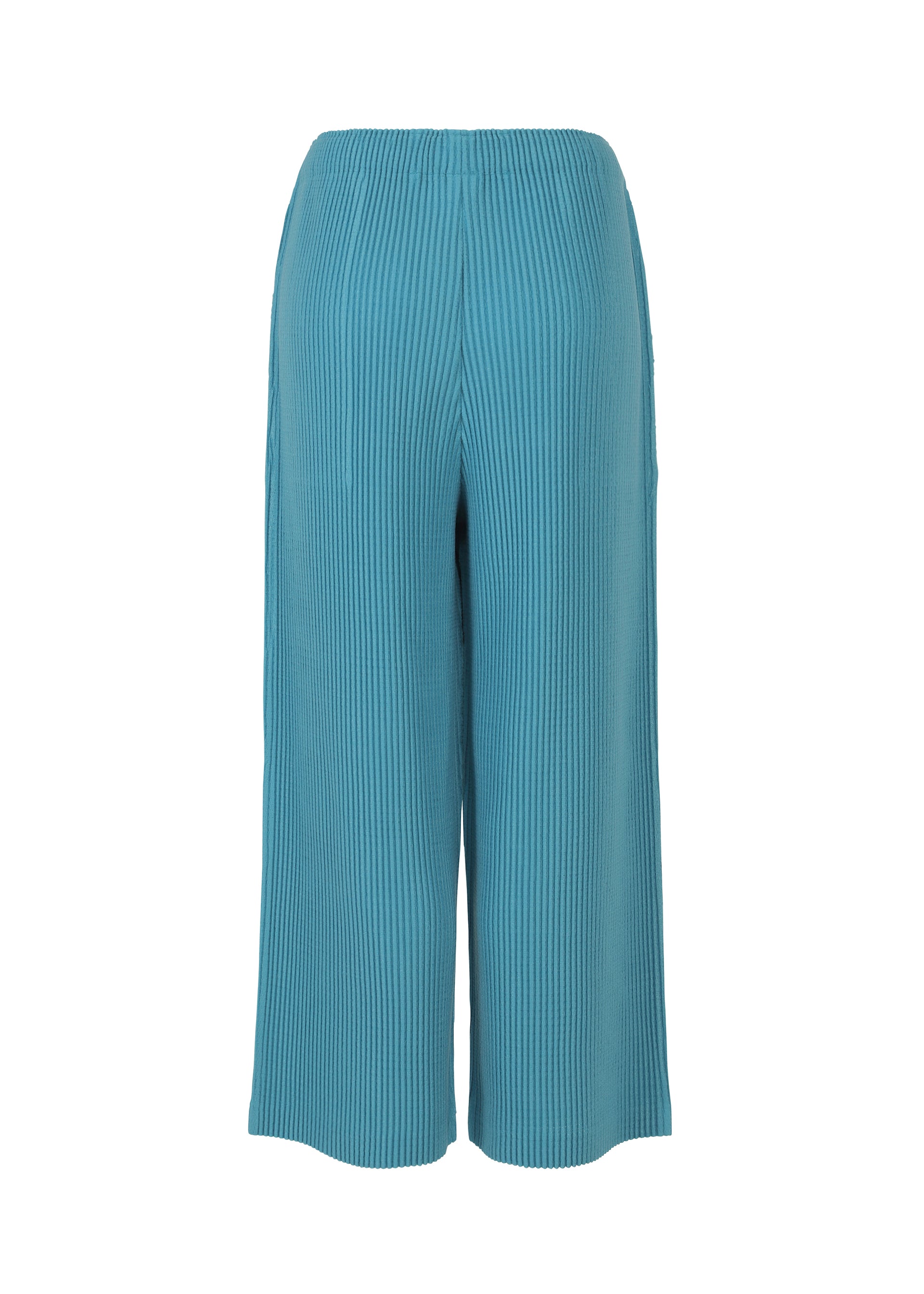 WARM PLEATS – isseymiyake.com