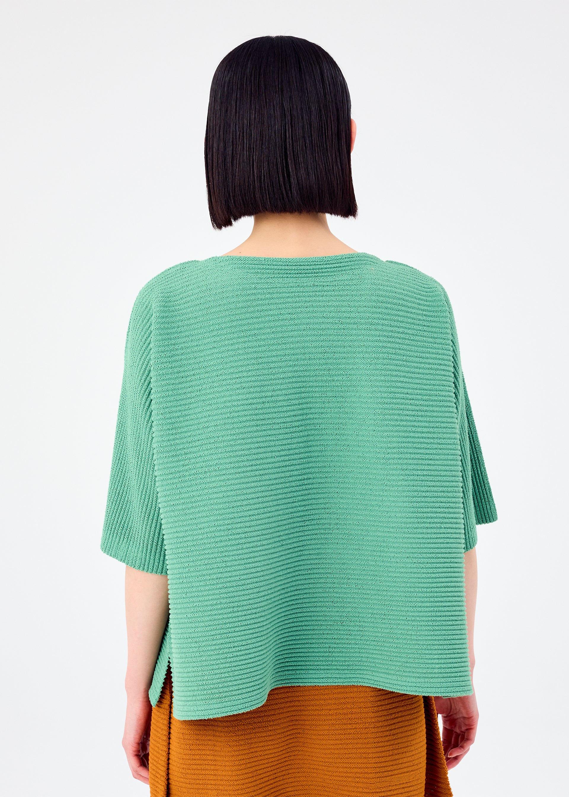 FUWA FUWA MESH PLEATS、ウィメンズ_トップス_トップ、着用画像2
